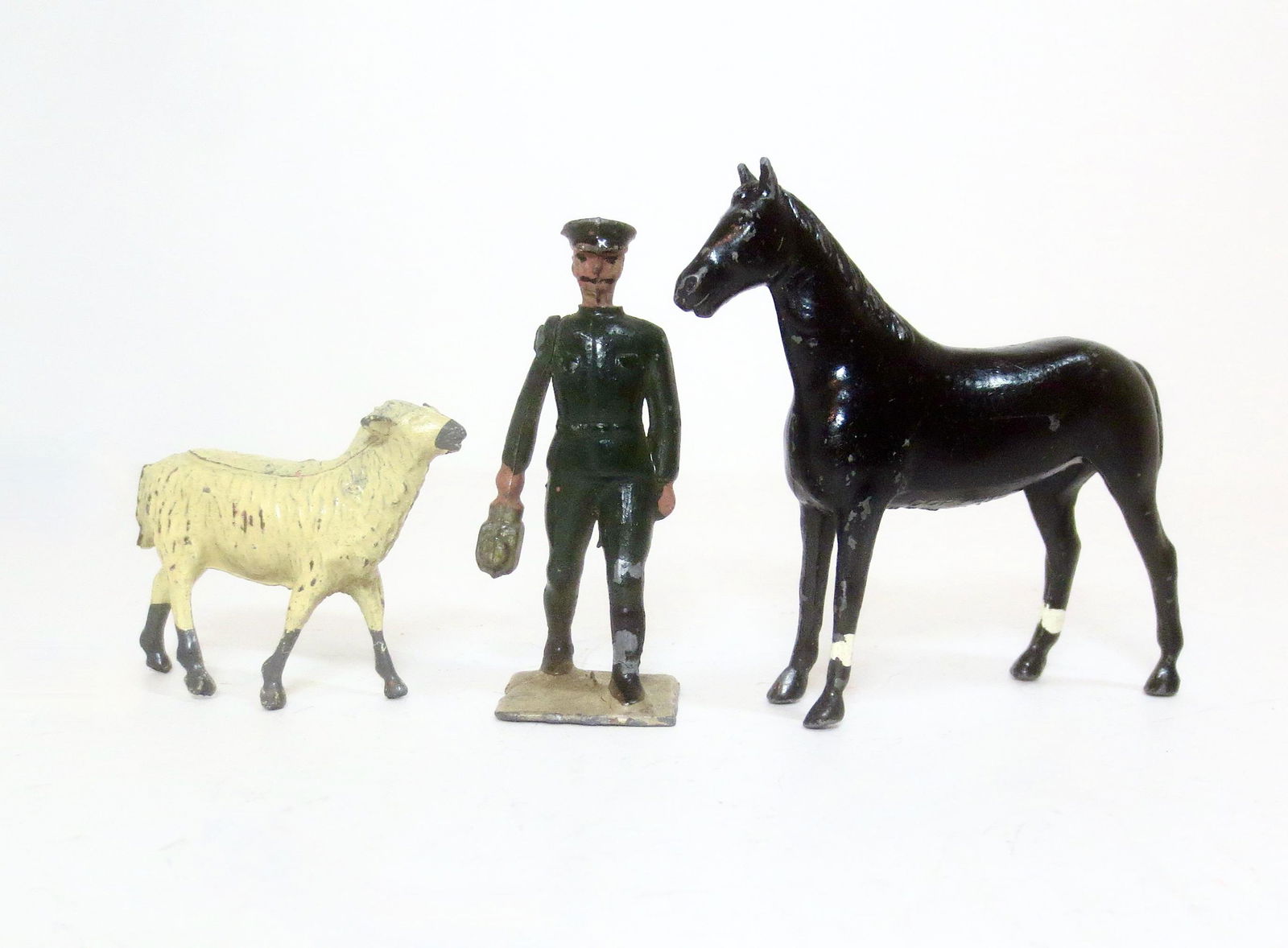 Britains Trio of Single Figures (1 of 2)