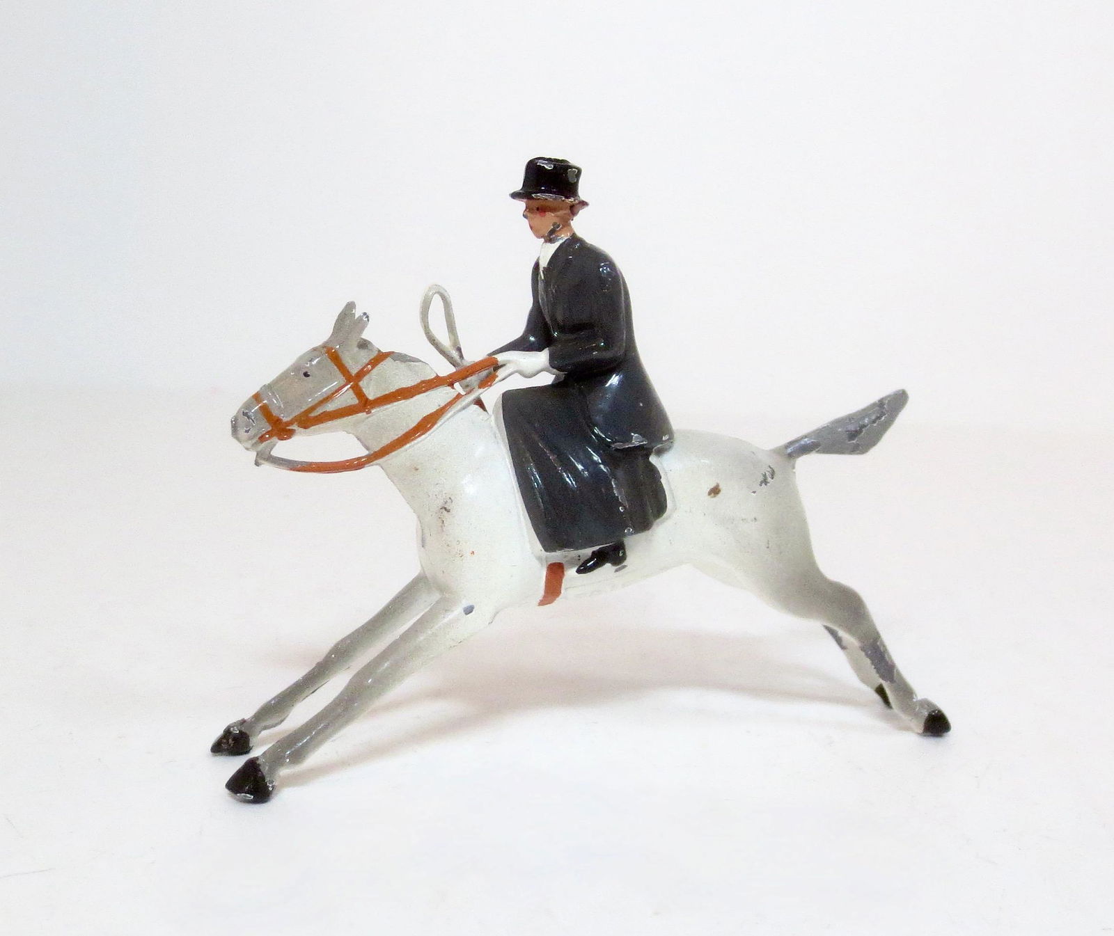 Britains RARE Huntswoman on Grey Galloping Horse (1 of 2)
