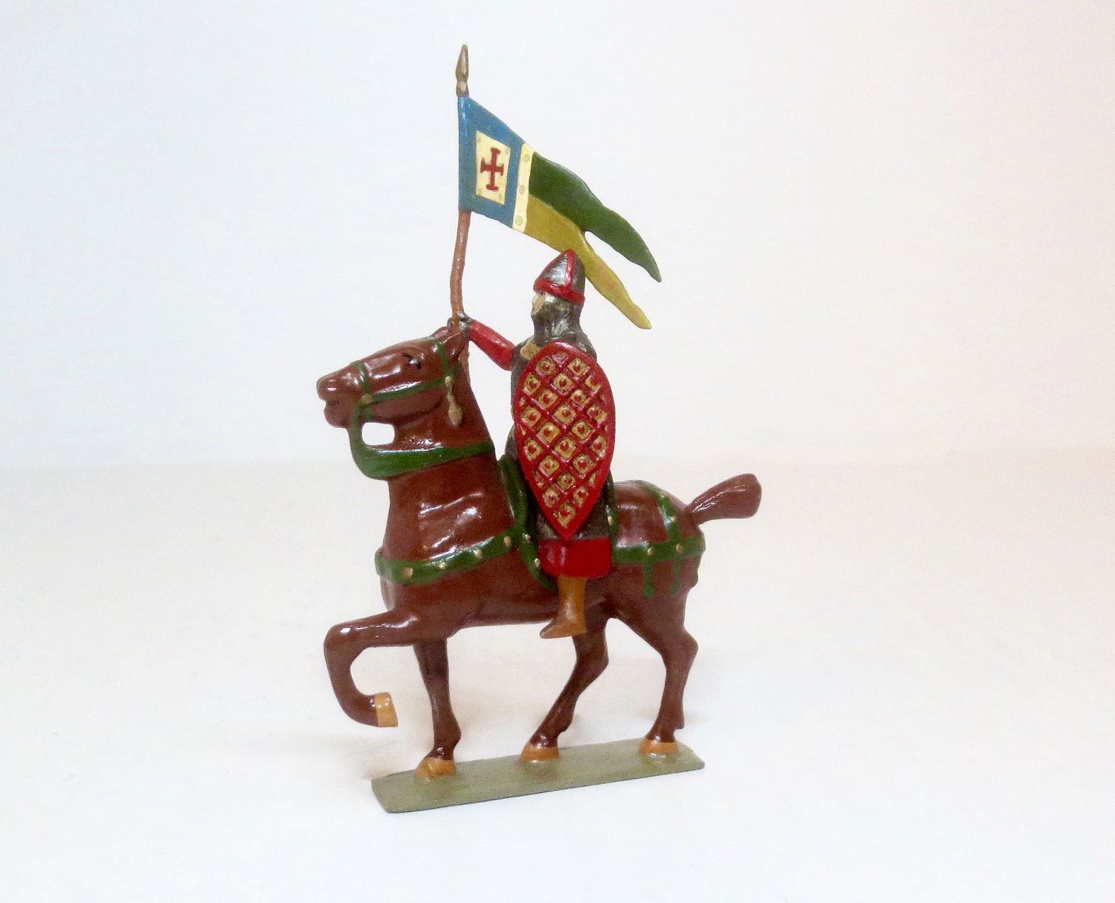 Vertunni RARE Mounted Chevalier Norman (1 of 2)