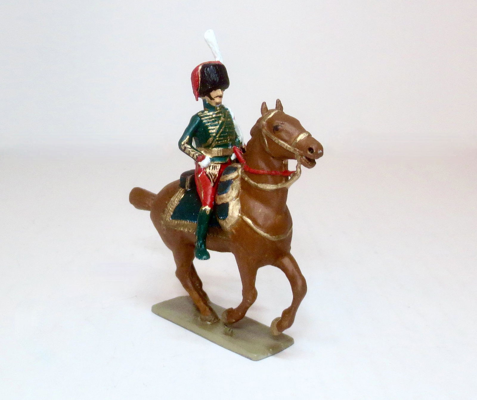 Vertunni Mounted Napoleonic Chasseur (1 of 2)