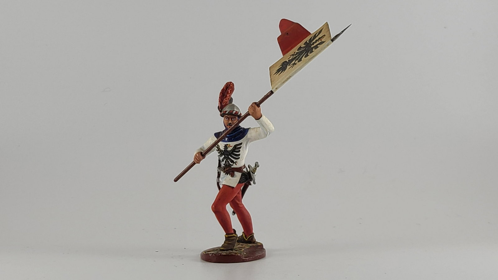 AeroArt St. Petersburg Collection #5004: AeroArt Military Miniatures - The St. Petersburg Collection #5004 Swiss Warrior with Flag. Produced in 1998 and a total of 22 figures ever made. Near Mint, Unboxed, 1 piece.
