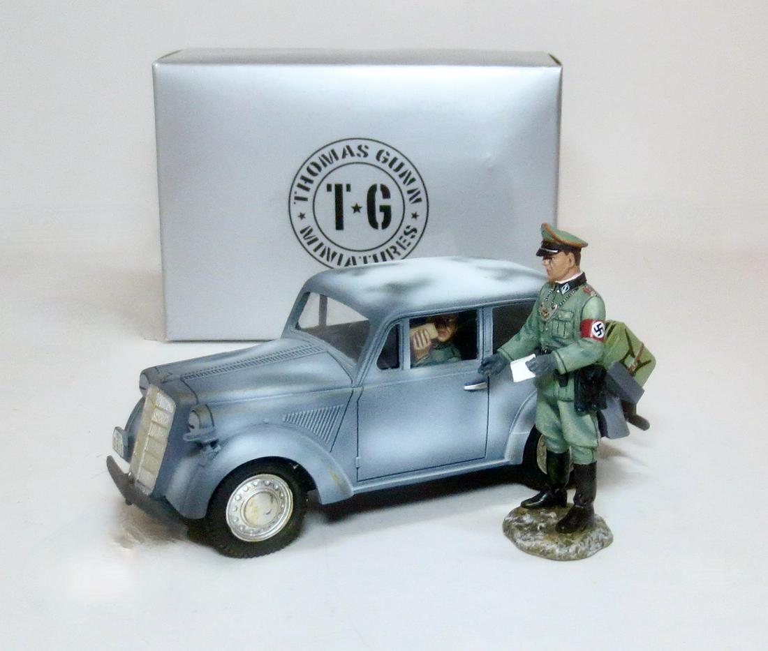 Thomas Gunn WW2 Staff Car in Winter (1 of 1)