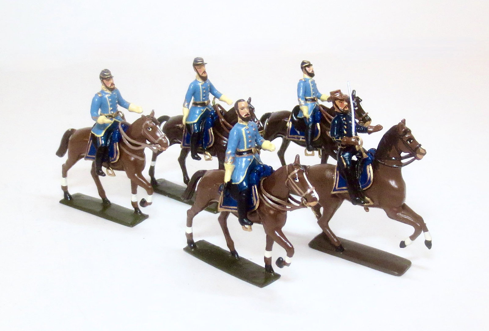 Mignot #5440 U.S. Cavalry: 5 pieces. Mint to near mint condition. Box excellent.