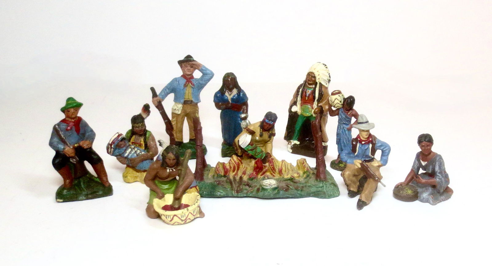 Assorted Composition Cowboys & Indians (1 of 1)