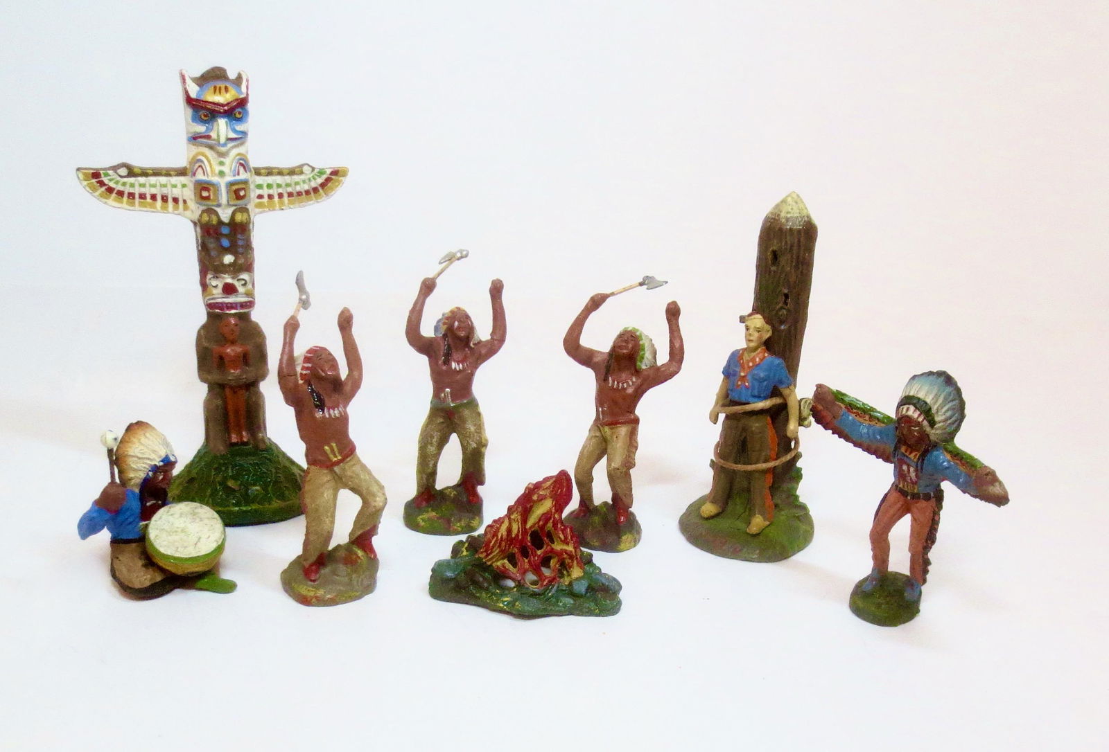 Elastolin Composition Indian War Dance (1 of 1)