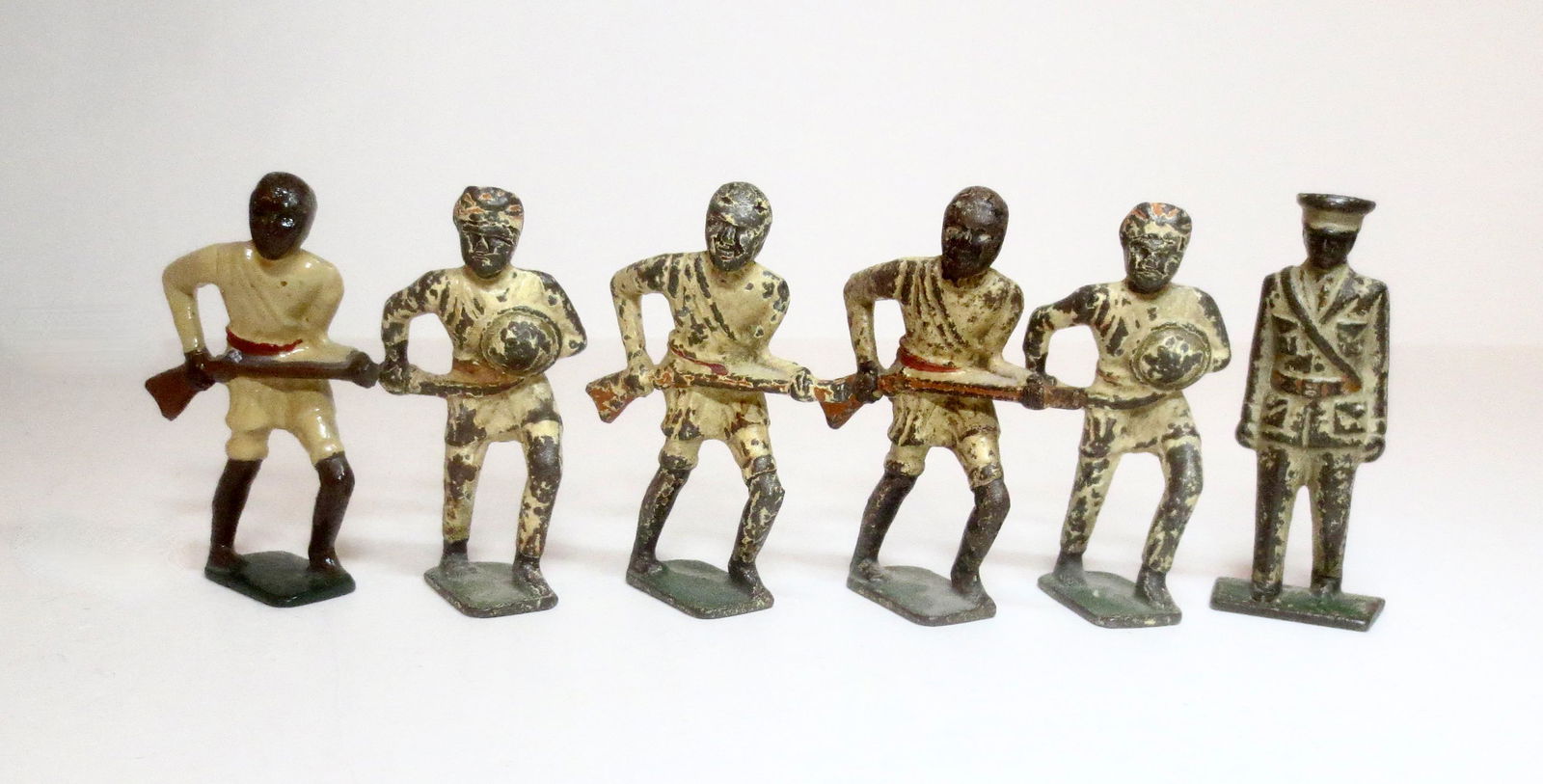 Grey Iron Ethiopian Figures (1 of 1)