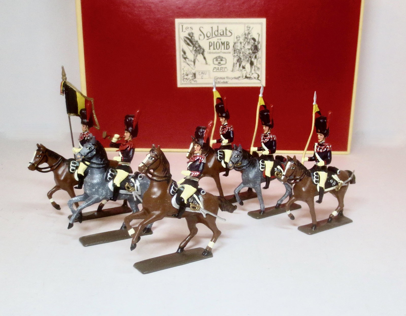 Mignot Belgian Royal Guard: 6 pieces. Mint to near mint condition. Box excellent.