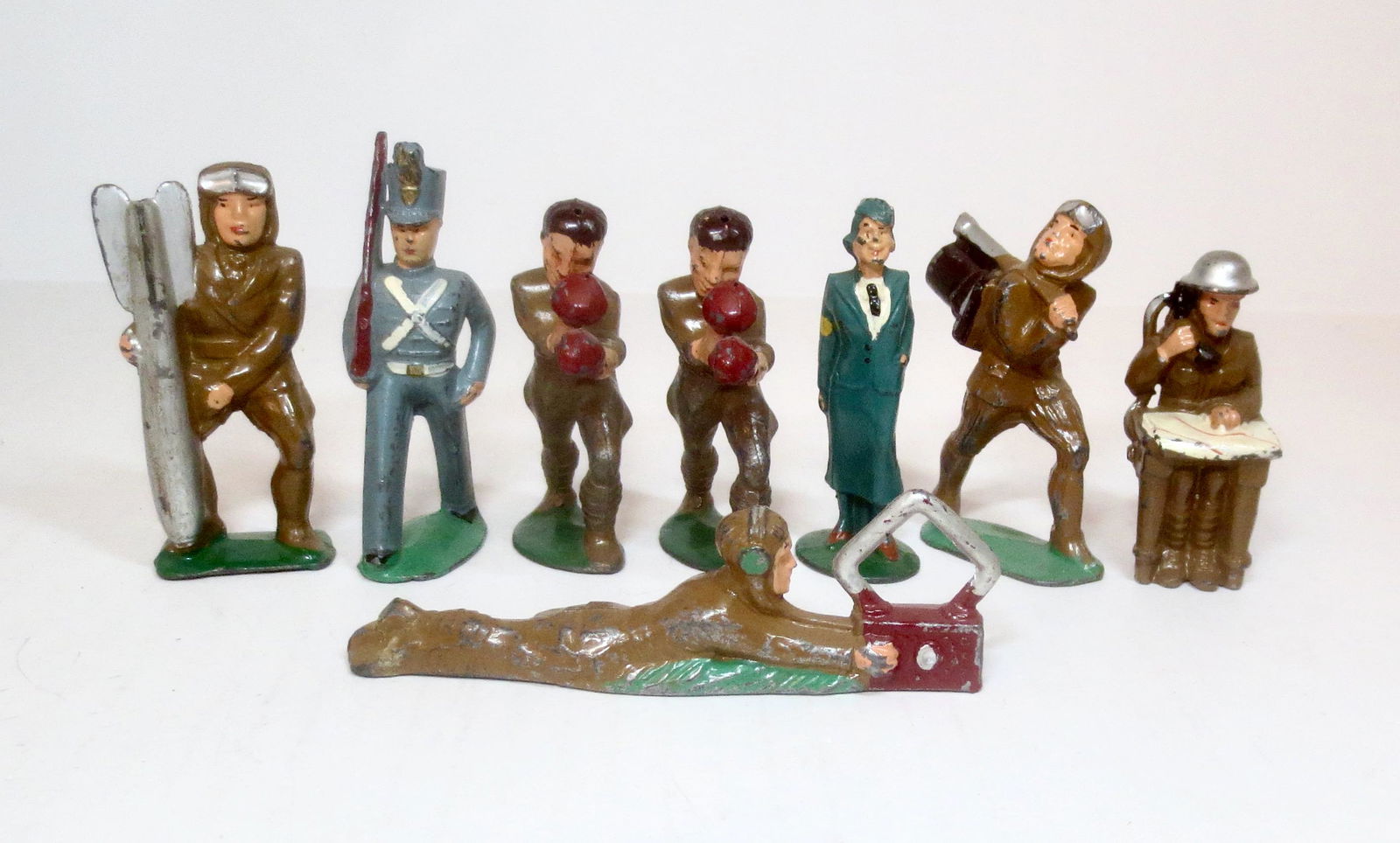 Manoil Dimestore Soldier Assortment (1 of 1)
