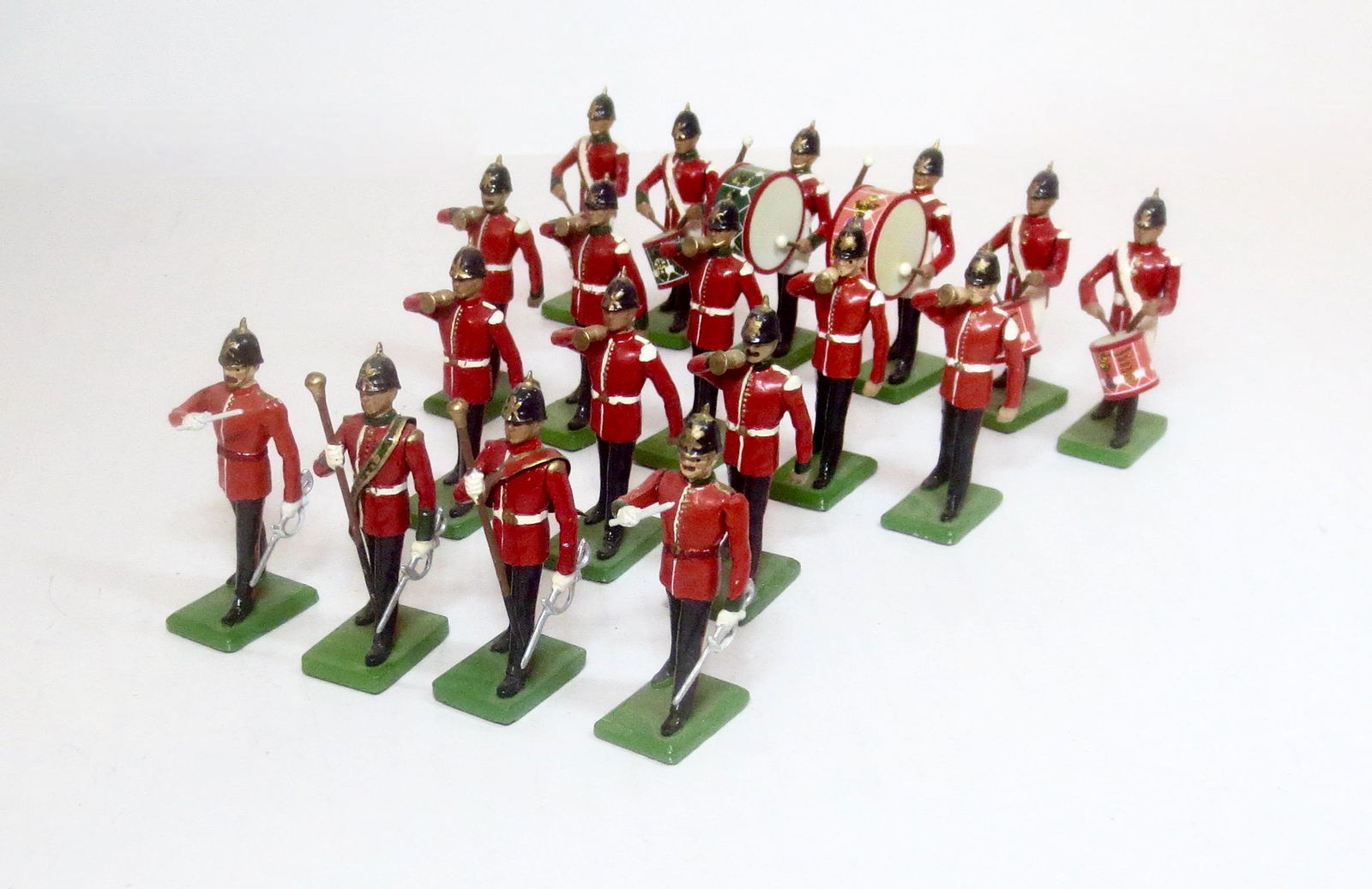 Britains Metal Models Line Infantry Bands (1 of 1)