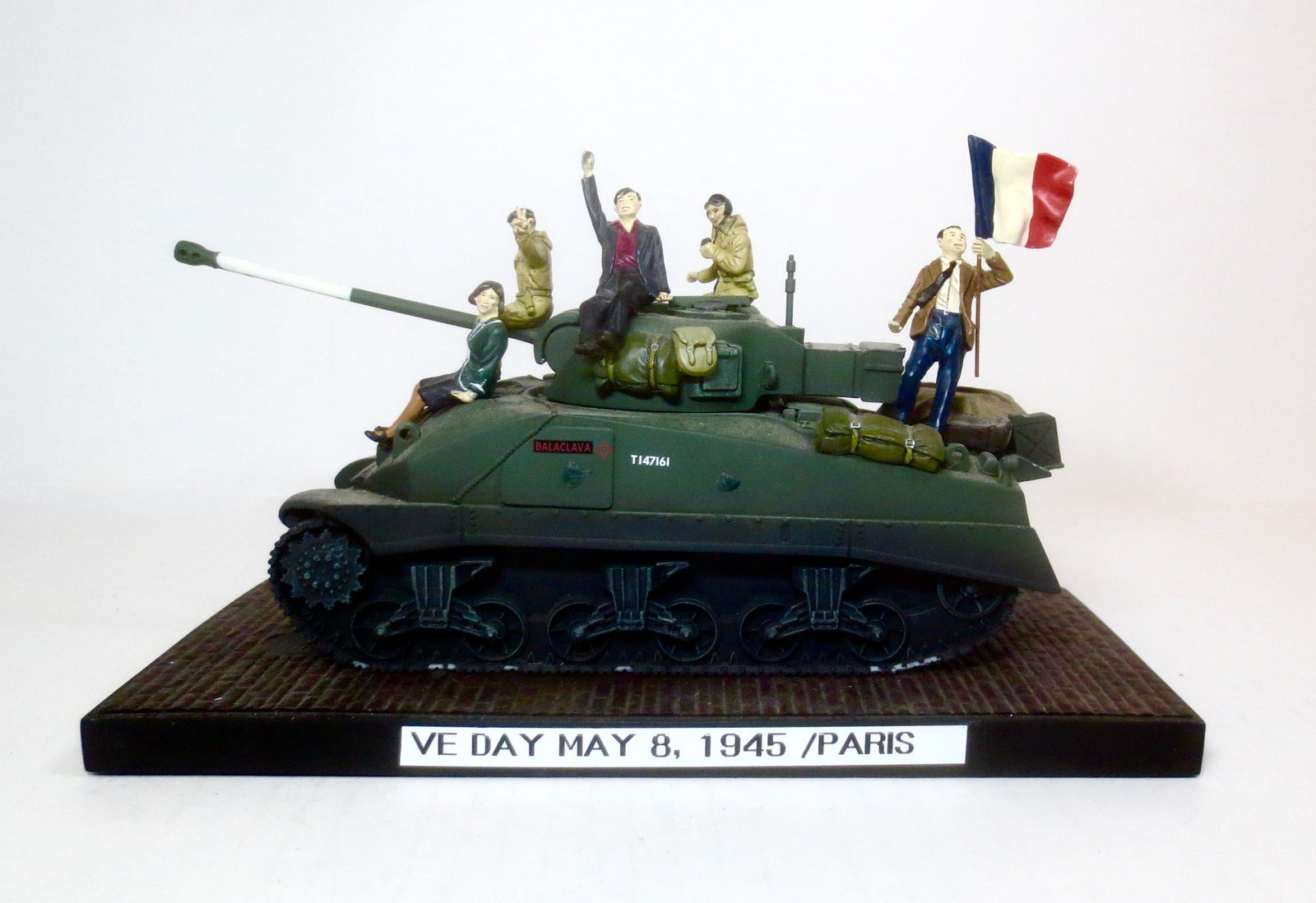 Britains VE Day Tank (1 of 1)