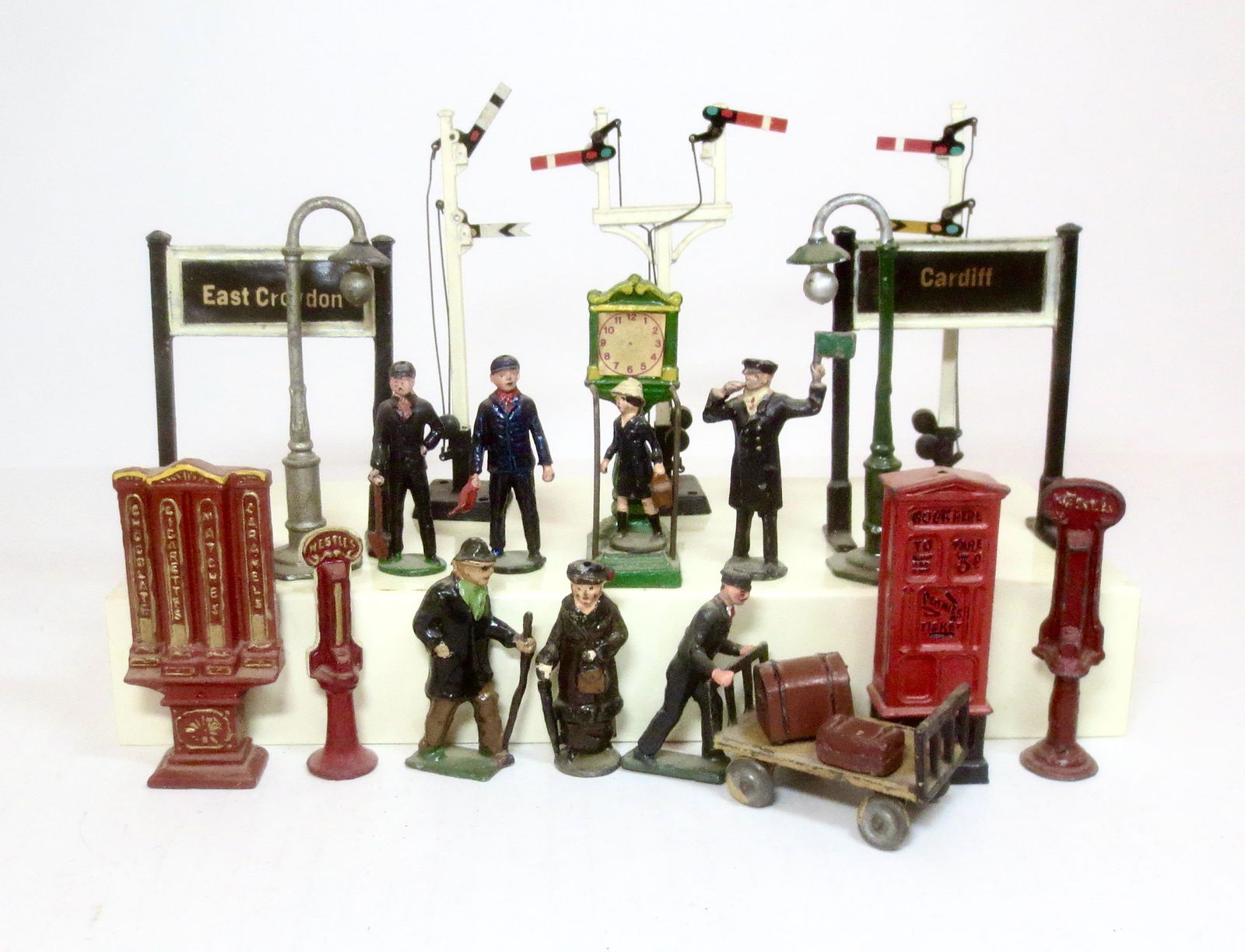 Johillco and Crescent Railroad Assortment (1 of 1)
