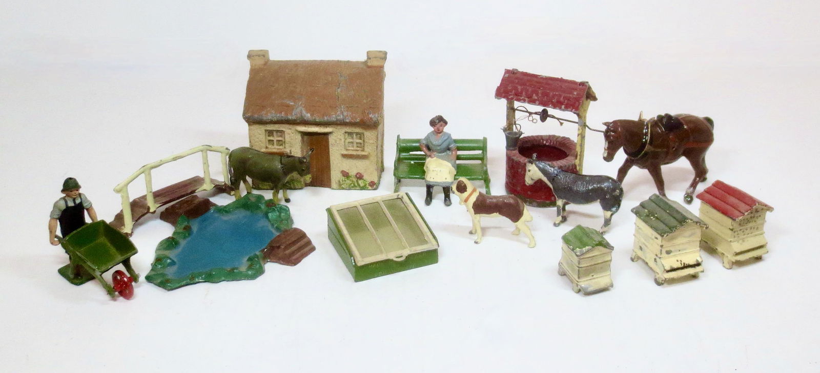 British Hollowcast Farm & Garden Assortment (1 of 1)