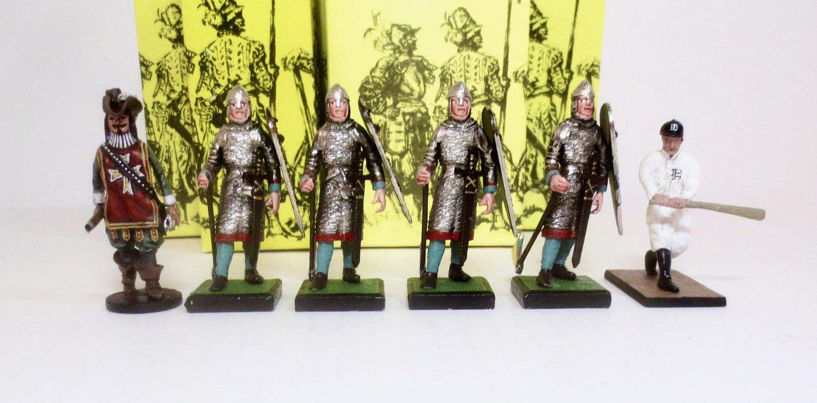 Alymer Single Figures Assortment (1 of 1)