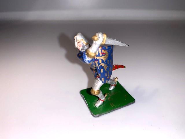 Courtenay #10 - Graf Von Nassau: Courtenay Graf Von Nassau - Figure #10 - 1 Piece. Signed on base. Condition Excellent.