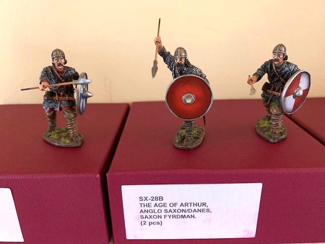 John Jenkins - The Age of Arthur: John Jenkins The Age of Arthur Anglo Saxon/Danes - SX27A Saxon Fyrdman (2pcs), SX27B Saxon Fyrdman (2pcs), SX-28B Saxon Fyrdman (2pcs). Mint in Box.