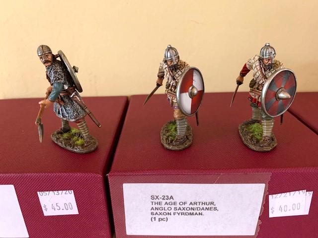John Jenkins - The Age of Arthur: John Jenkins The Age of Arthur Anglo Saxon/Danes - SX-06A Saxon Housecarl (1 pc), SX-23A Saxon Fyrdman (1 pc), SX-23B Saxon Fyrdman (1 PC). Mint in Box.