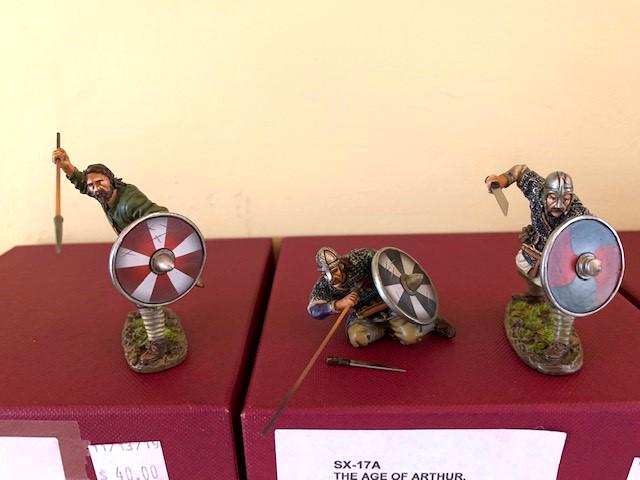 John Jenkins - The Age of Arthur: John Jenkins The Age of Arthur Anglo Saxon/Danes - SX-21A Saxon Fyrdman (2 pcs), SX-17A Saxon Fyrdman (2 pcs), SX-26A Saxon Fyrdman (1 pc). Mint in Box.