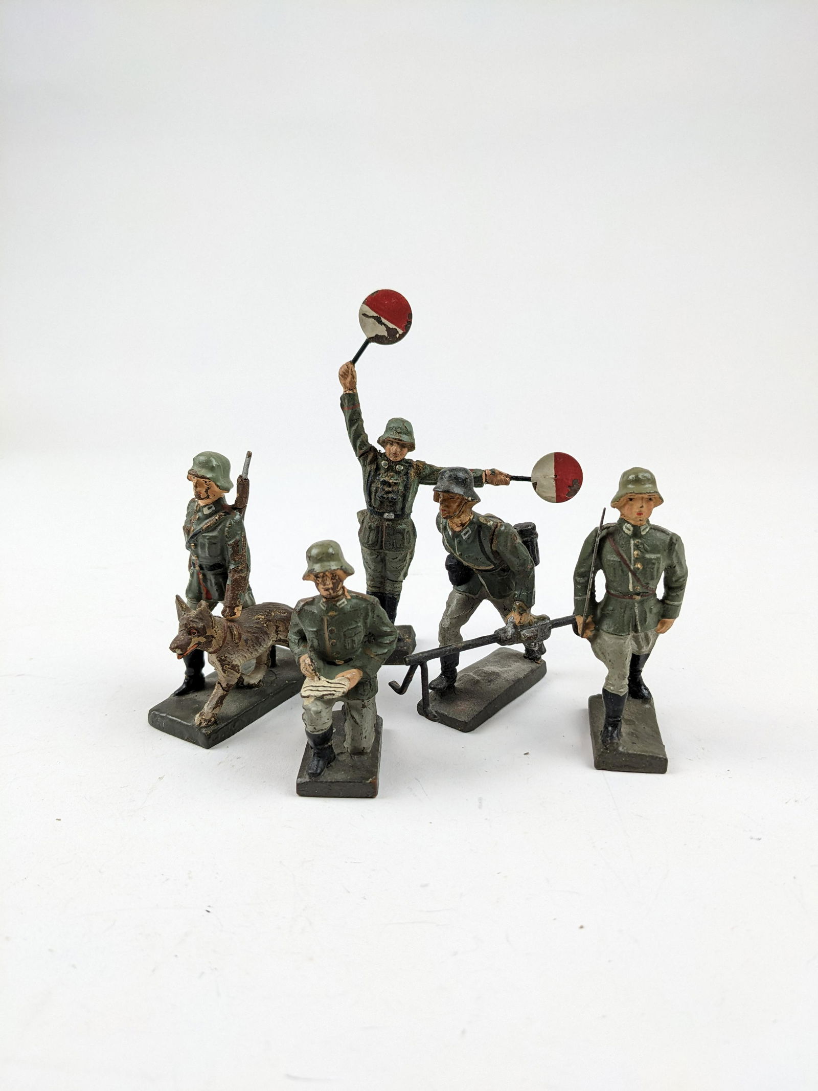 Lineol German Various Poses 7.5cm (1 of 1)