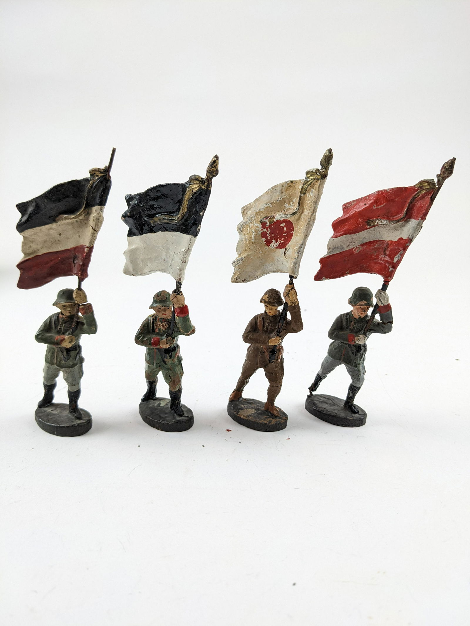 Elastolin Flag-bearer Various Countries Comp Flags (1 of 1)