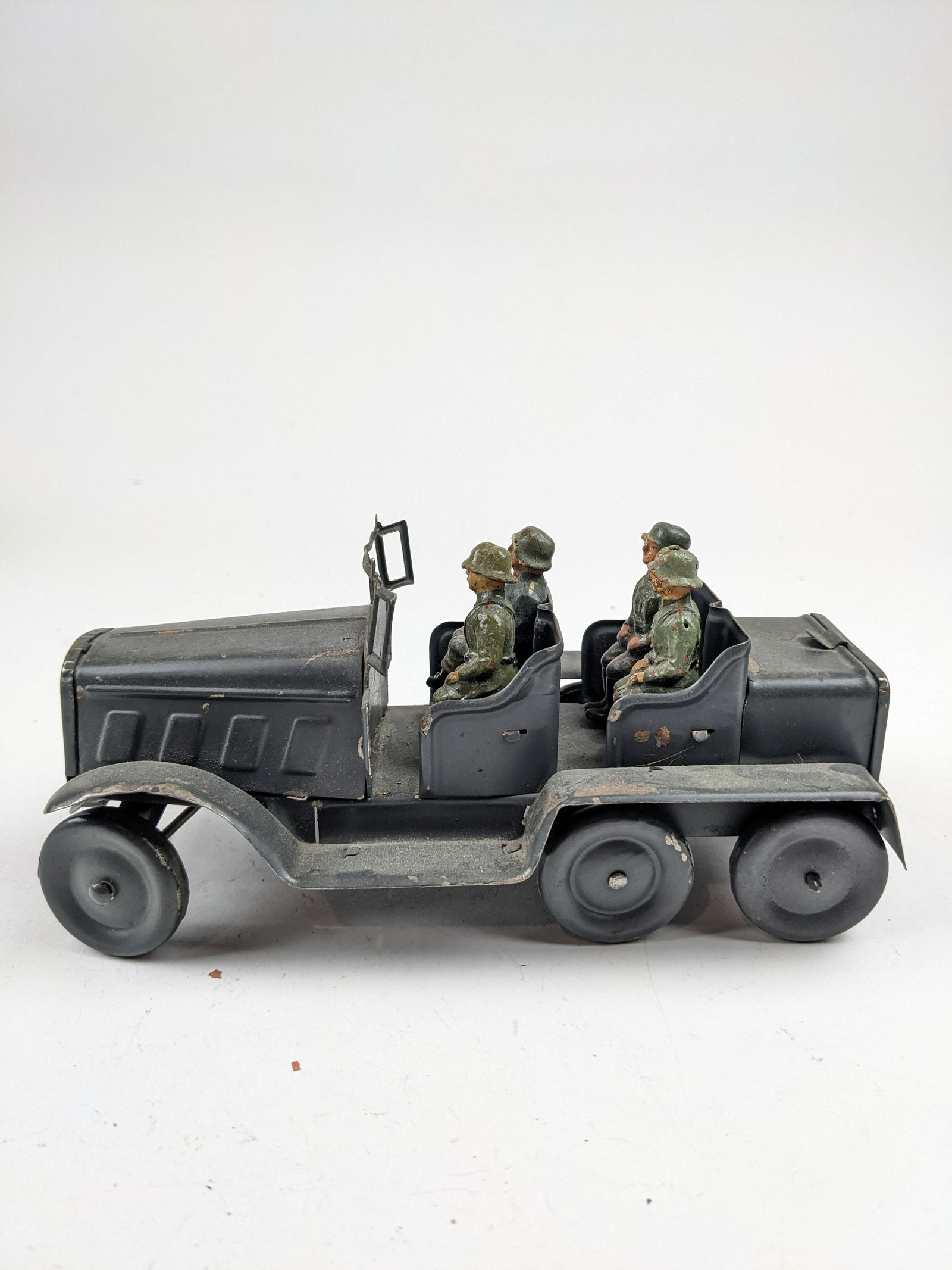 Tippco. Staff Car German 3x8 (1 of 1)