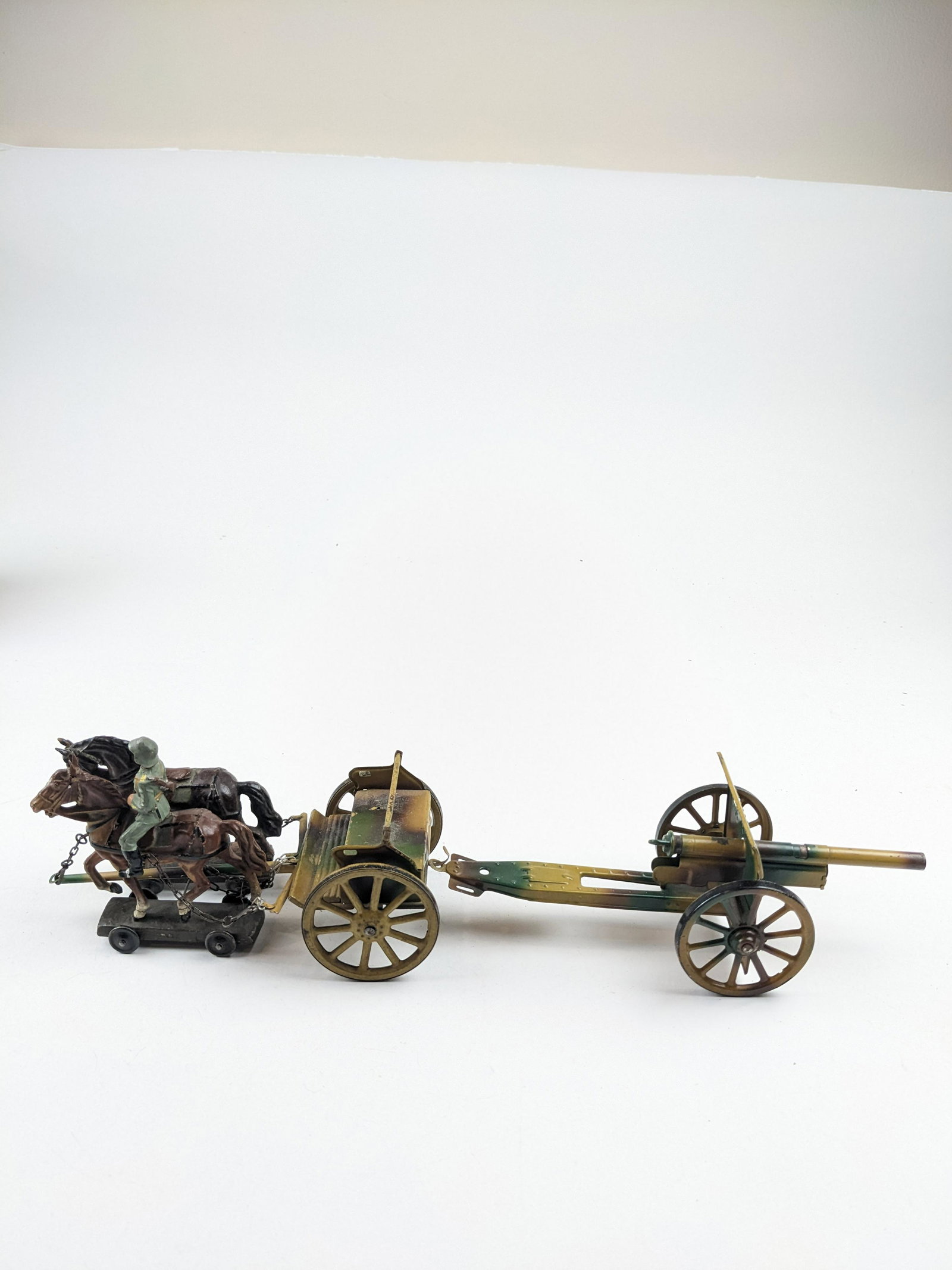 Lineol German Gun Team Camo 7cm: 4 Pieces Condition Very Good