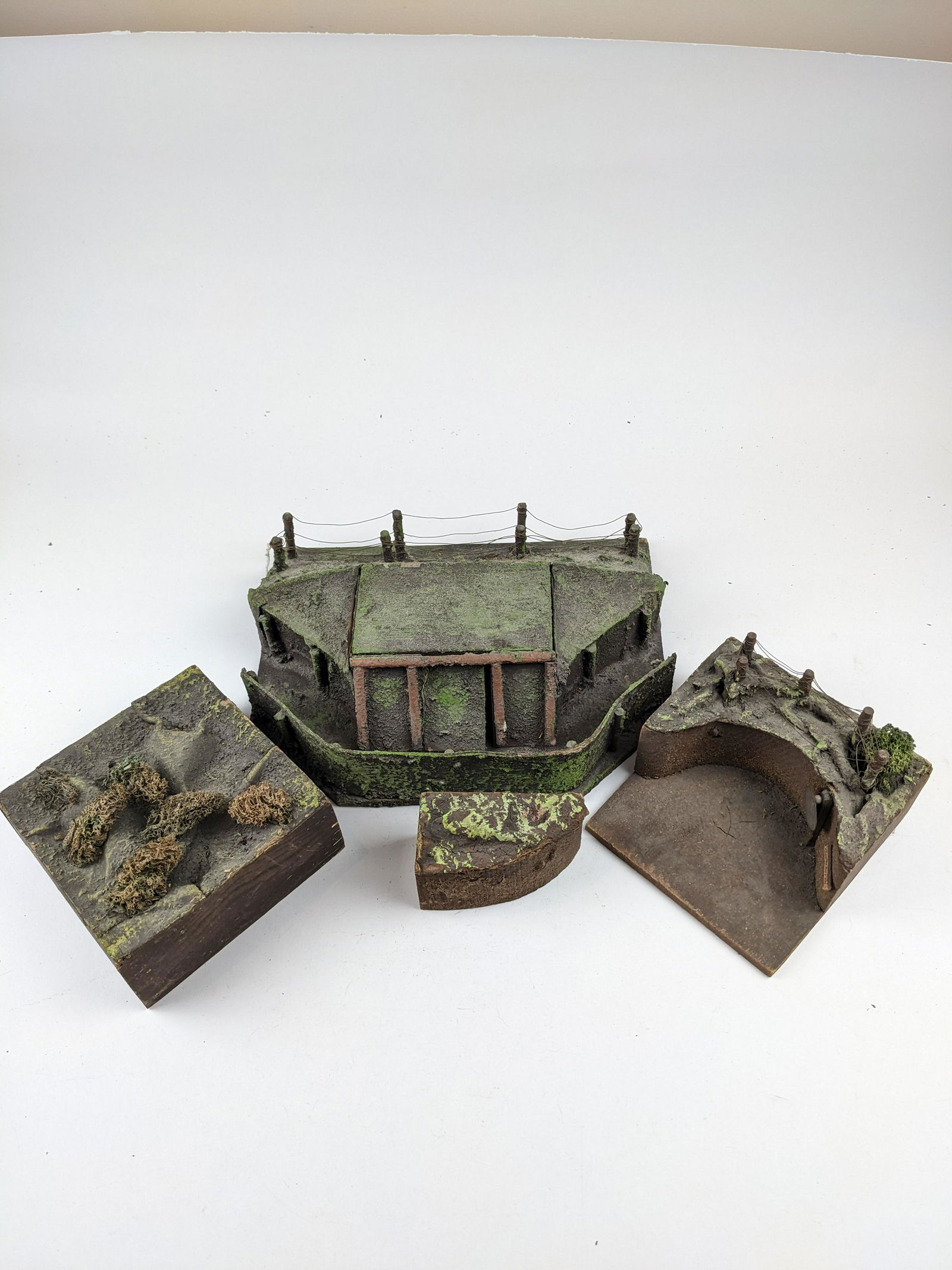 Elastolin  Trenches 9x13 (1 of 1)