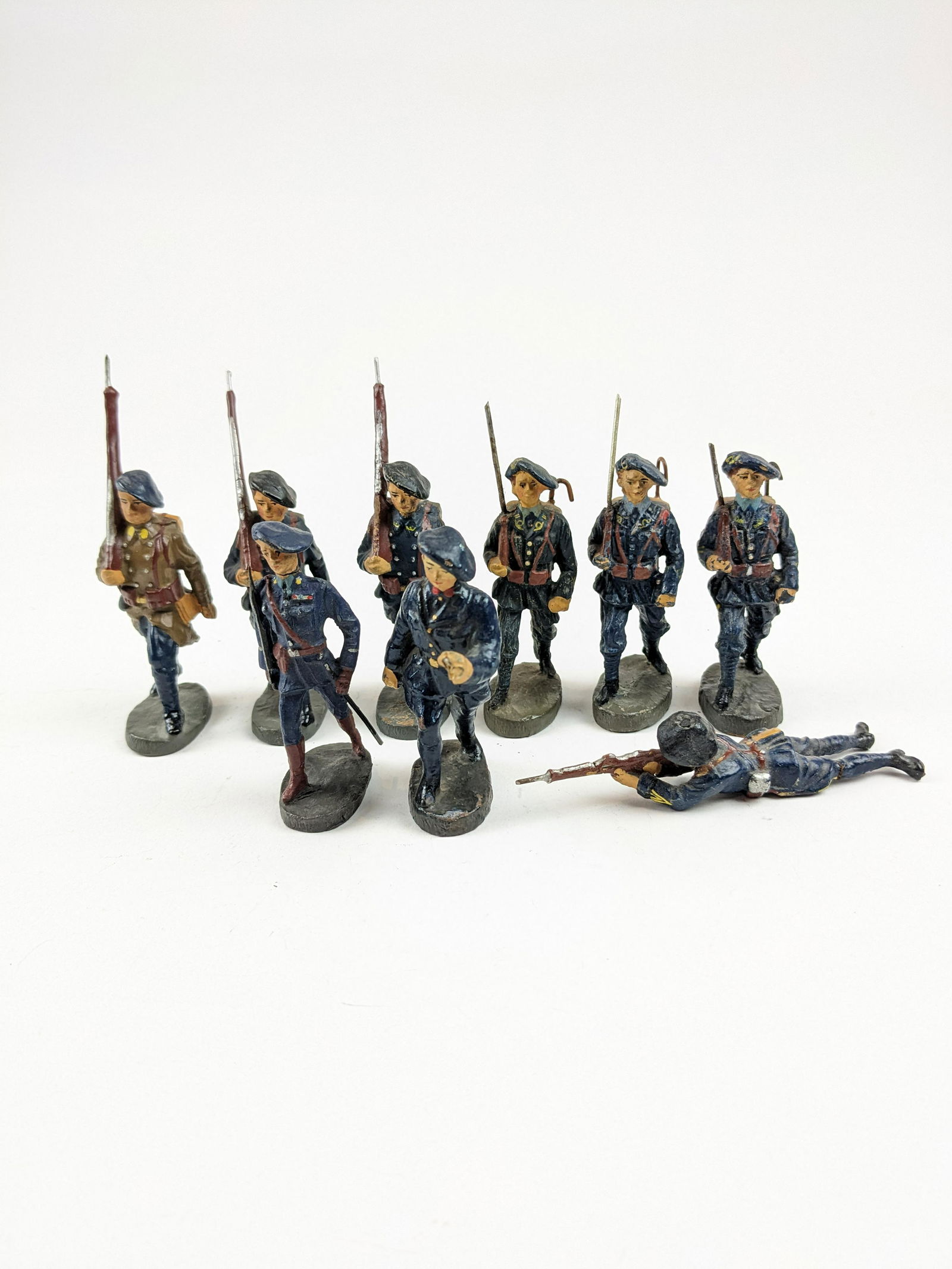 Elastolin  French Alpine Troops (1 of 1)