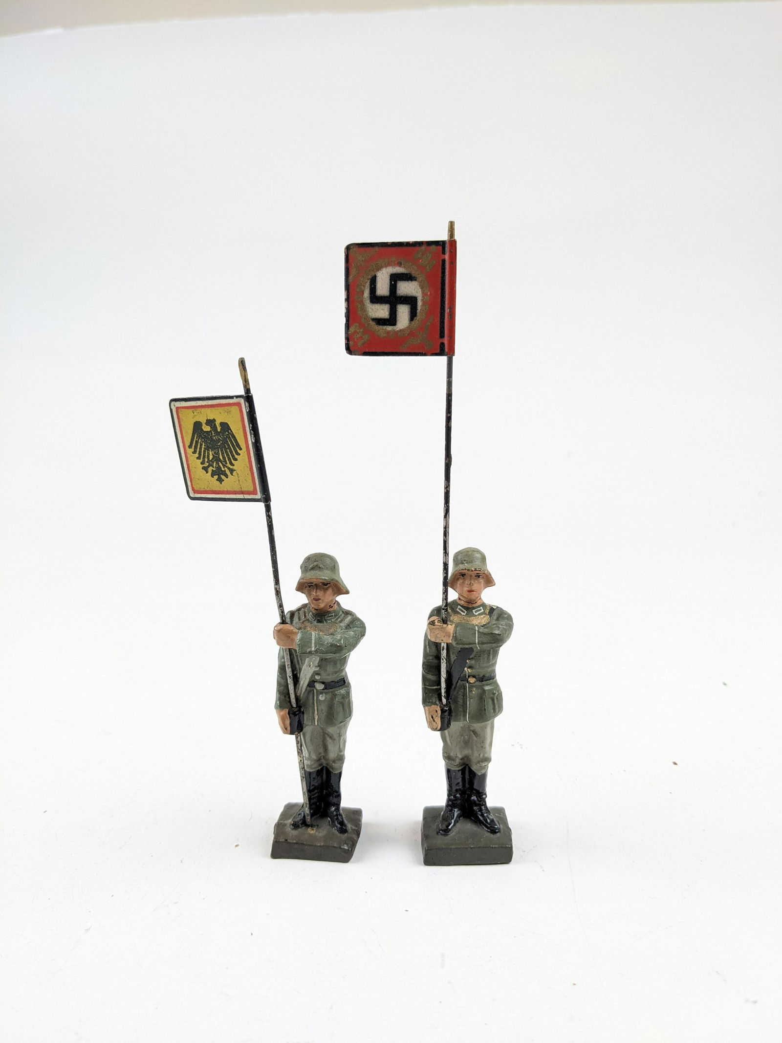 Lineol German Flag Bearers (1 of 1)