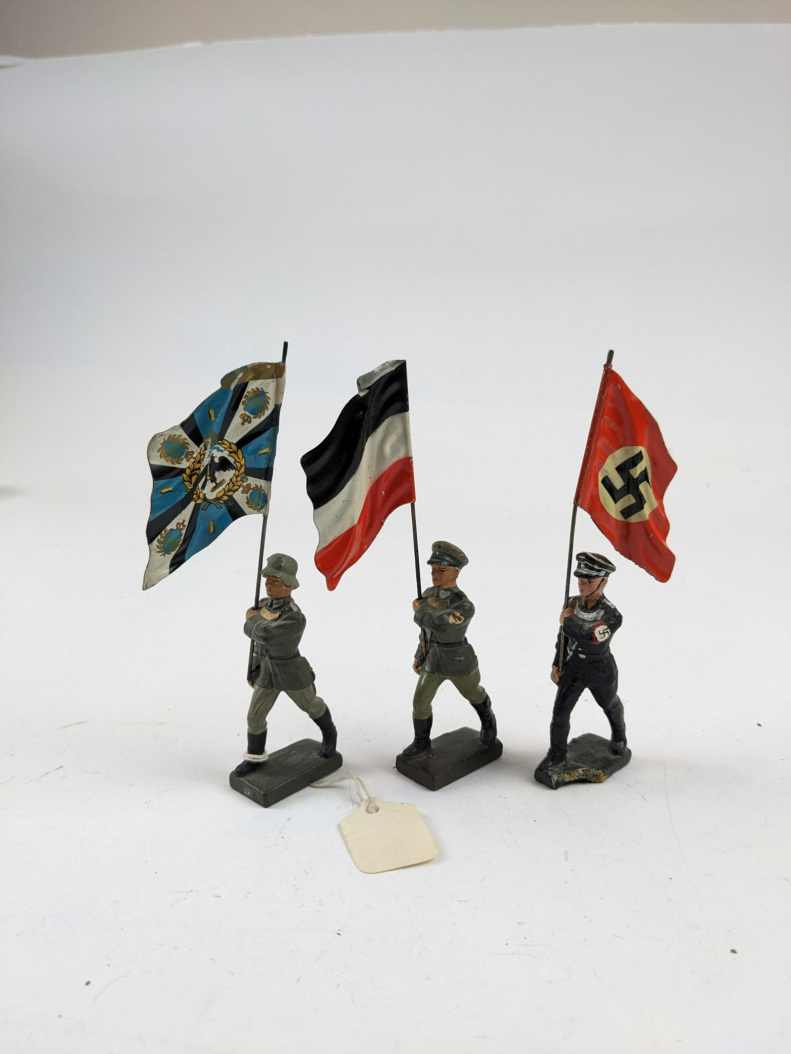 Lineol German Flag Bearers (1 of 1)