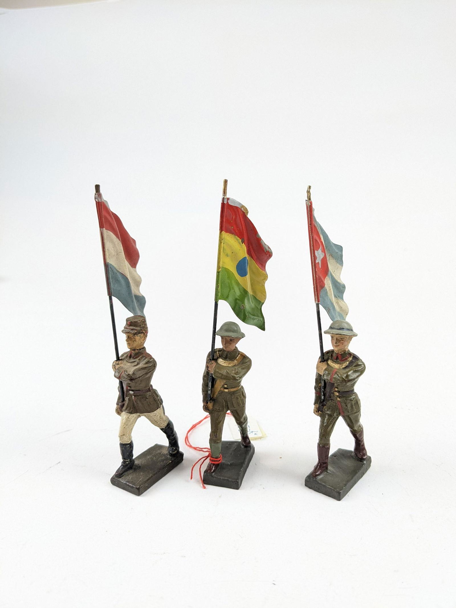 Lineol Flagbearers Various Countries (1 of 1)
