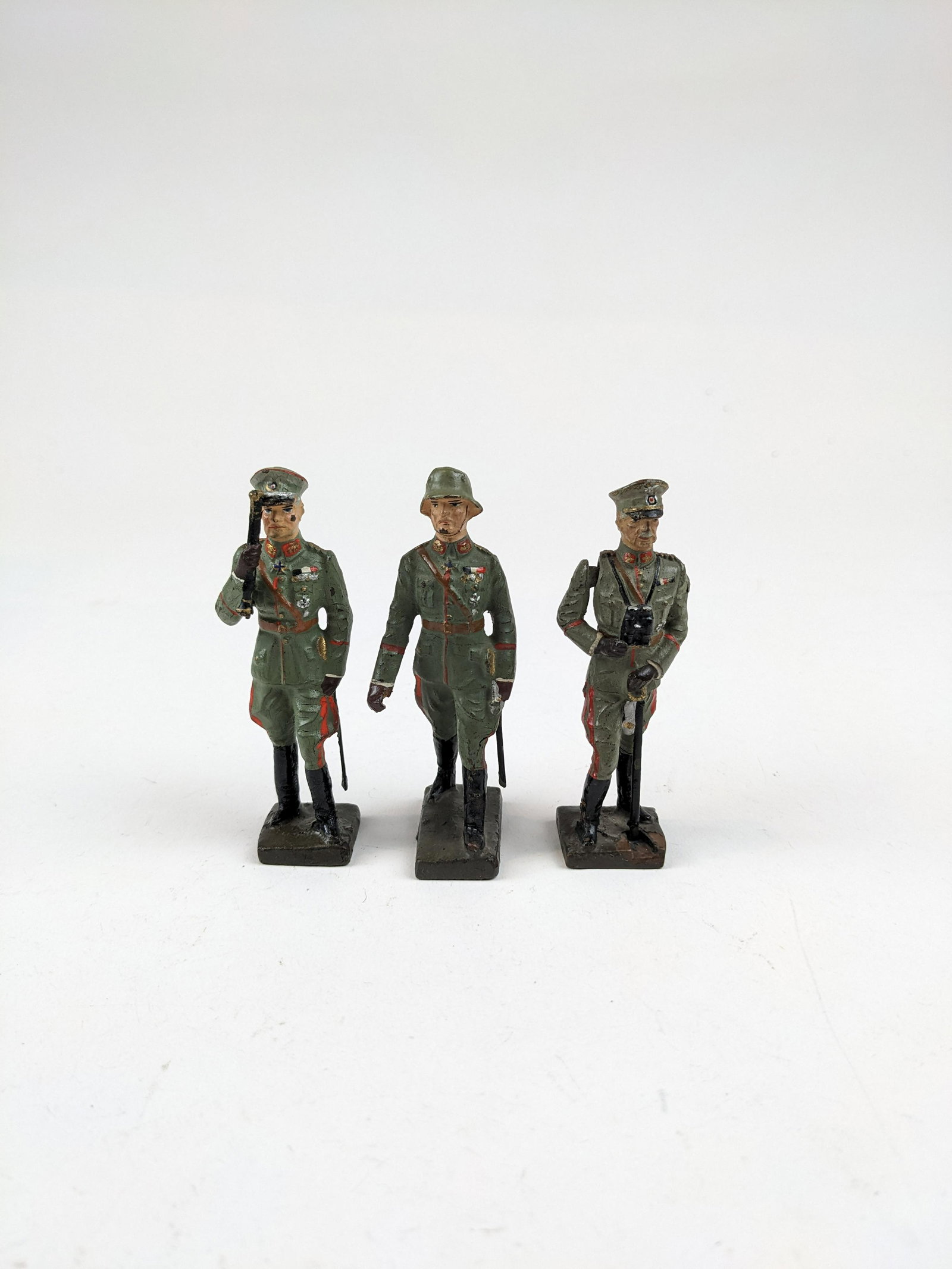 Lineol Political Leaders 1Moving Arm: 3 Pieces Condition Good To Very Good (1 Arm Loose)