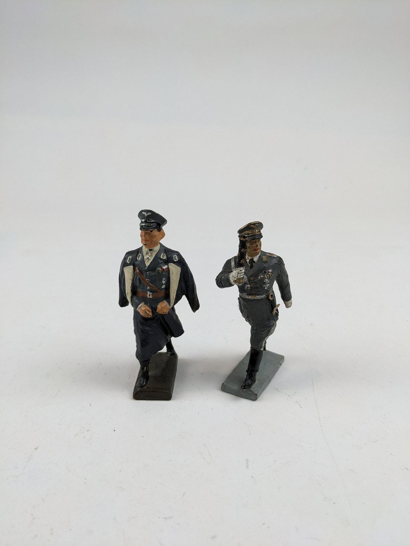 Lineol Political Luftwaffen Leader: 2 Pieces Condition Very Good