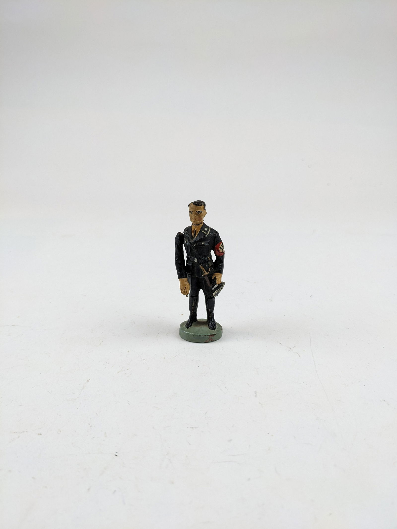 Elastolin German SS Leader Moving Arm (1 of 1)