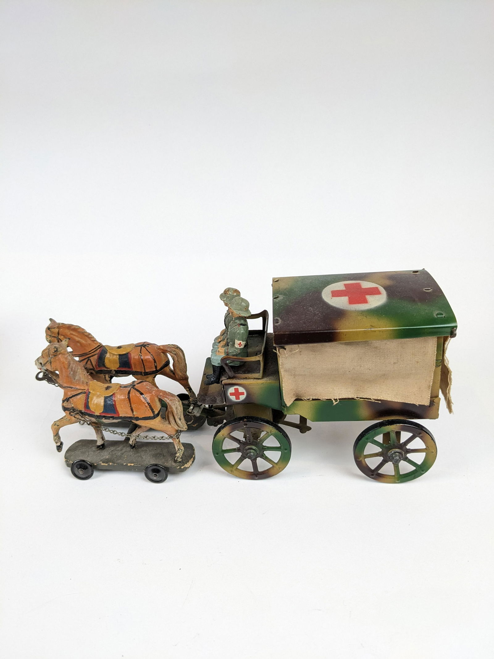 Elastolin  German Horse-drawn Ambulance Camo (1 of 1)