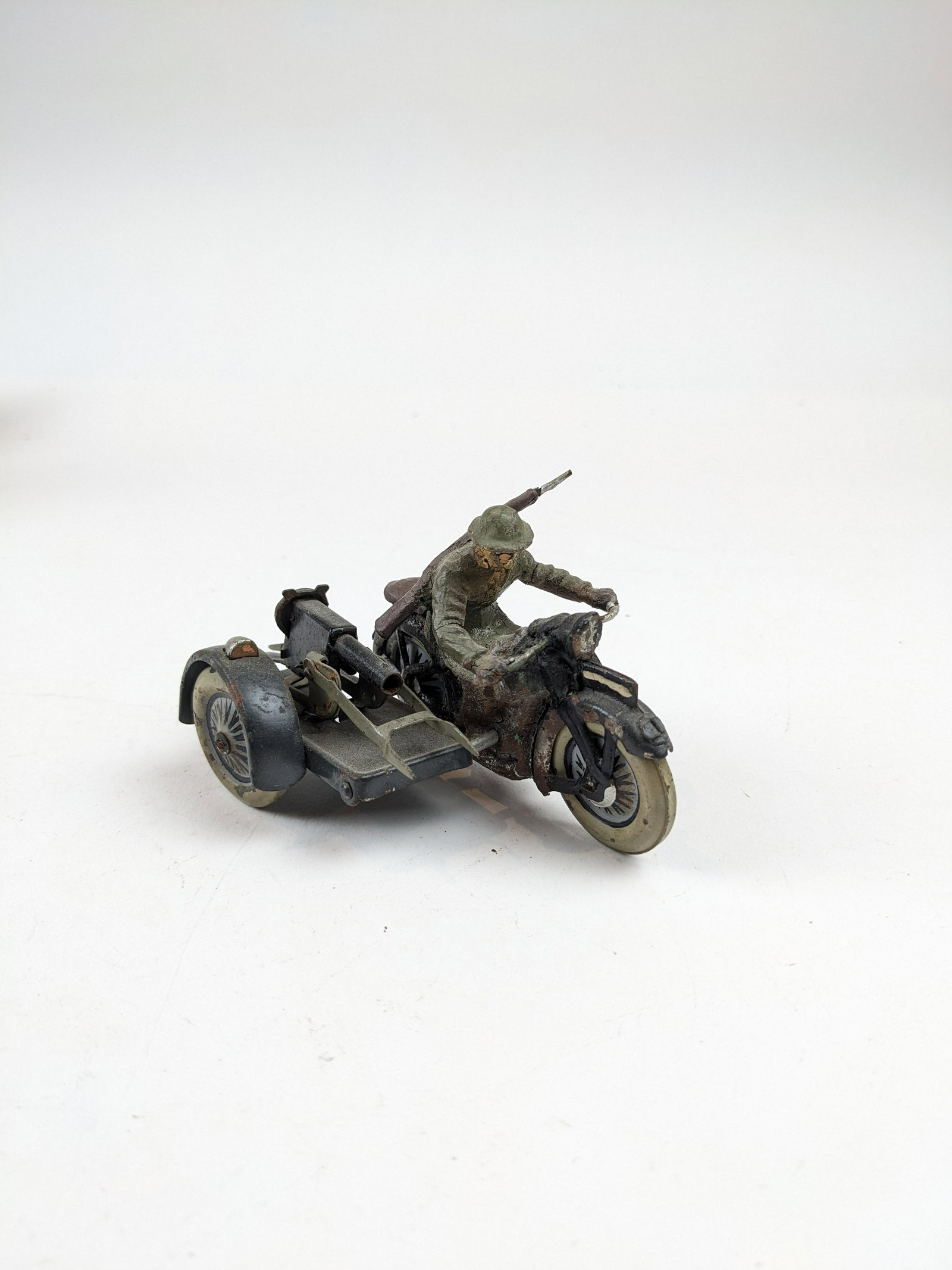 Lineol German Motorcycle W/Sidecar & Machine Gun: 2 Pieces Condition Fair