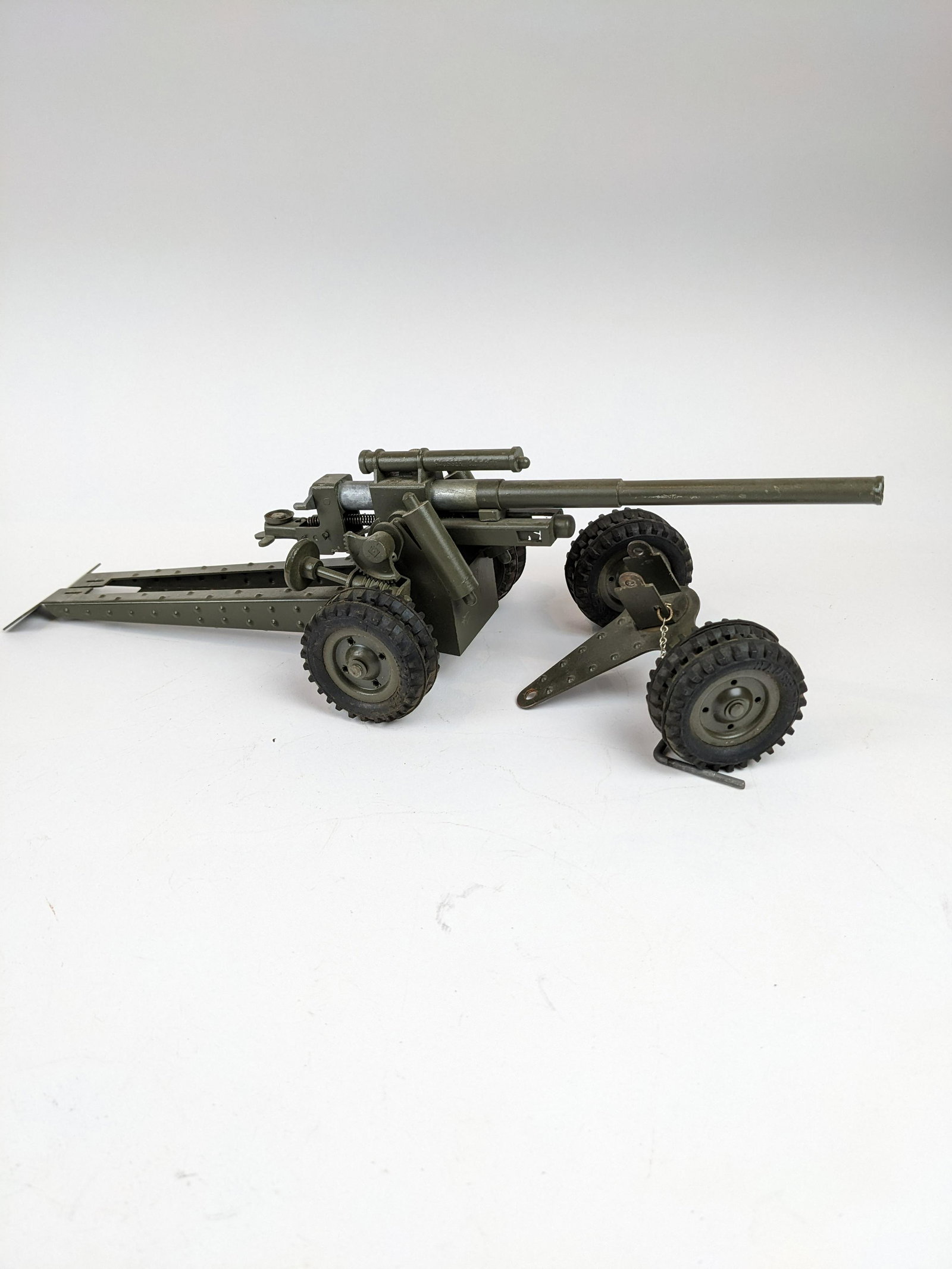 Hausser Long Range Gun 4x14: 2 Pieces Condition Very Good