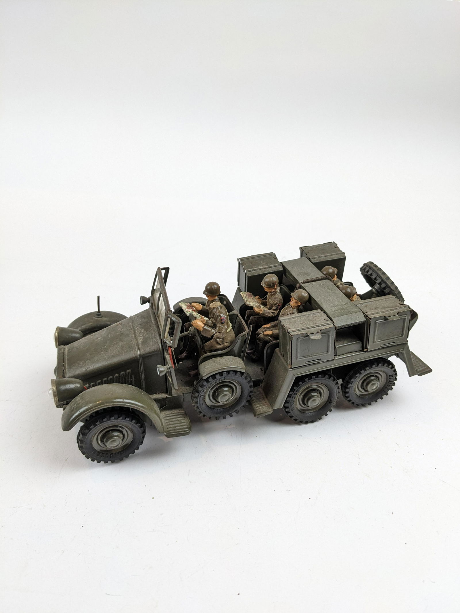 Hausser U.S. Truck W/Crew 4x11 (1 of 1)