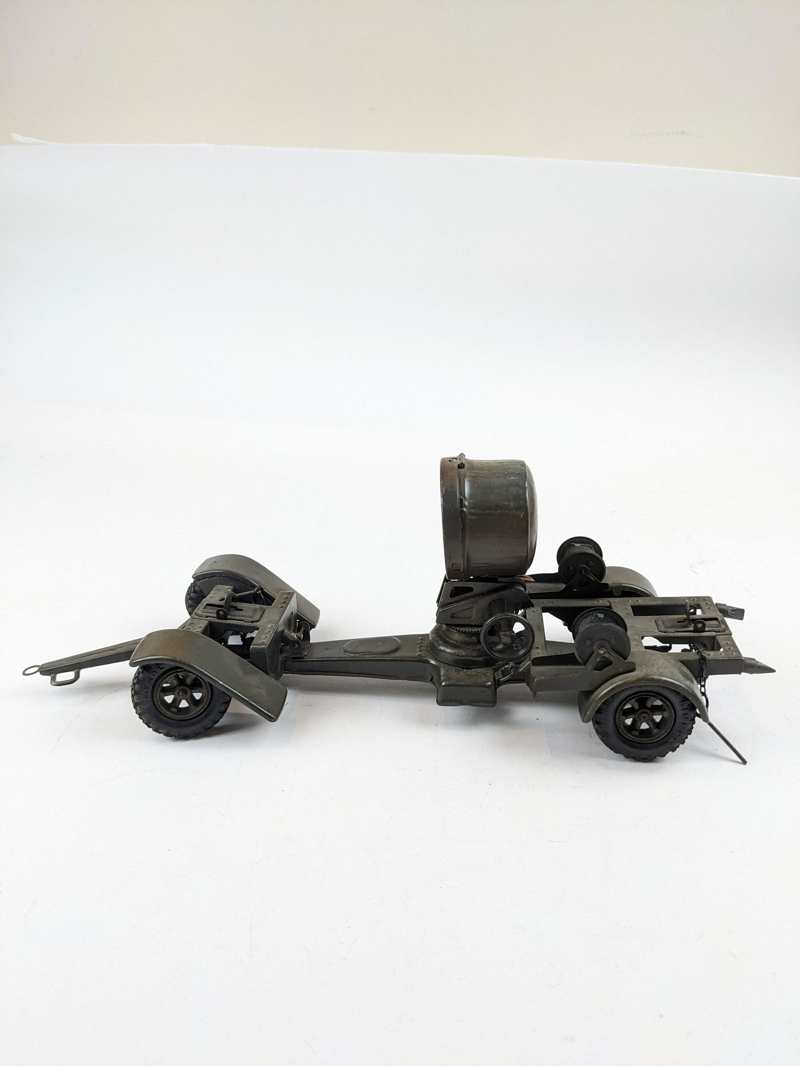 Lineol Mobile Searchlight 5x11 (1 of 1)