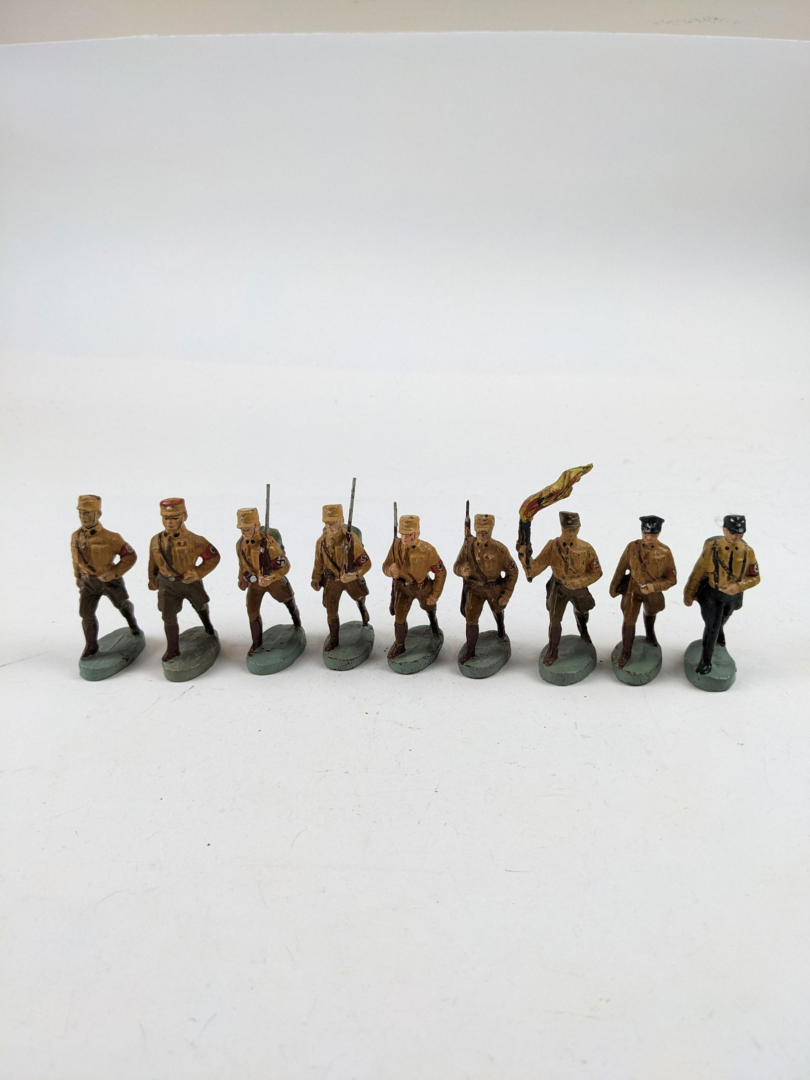 Elastolin German SA Marching (1 of 1)