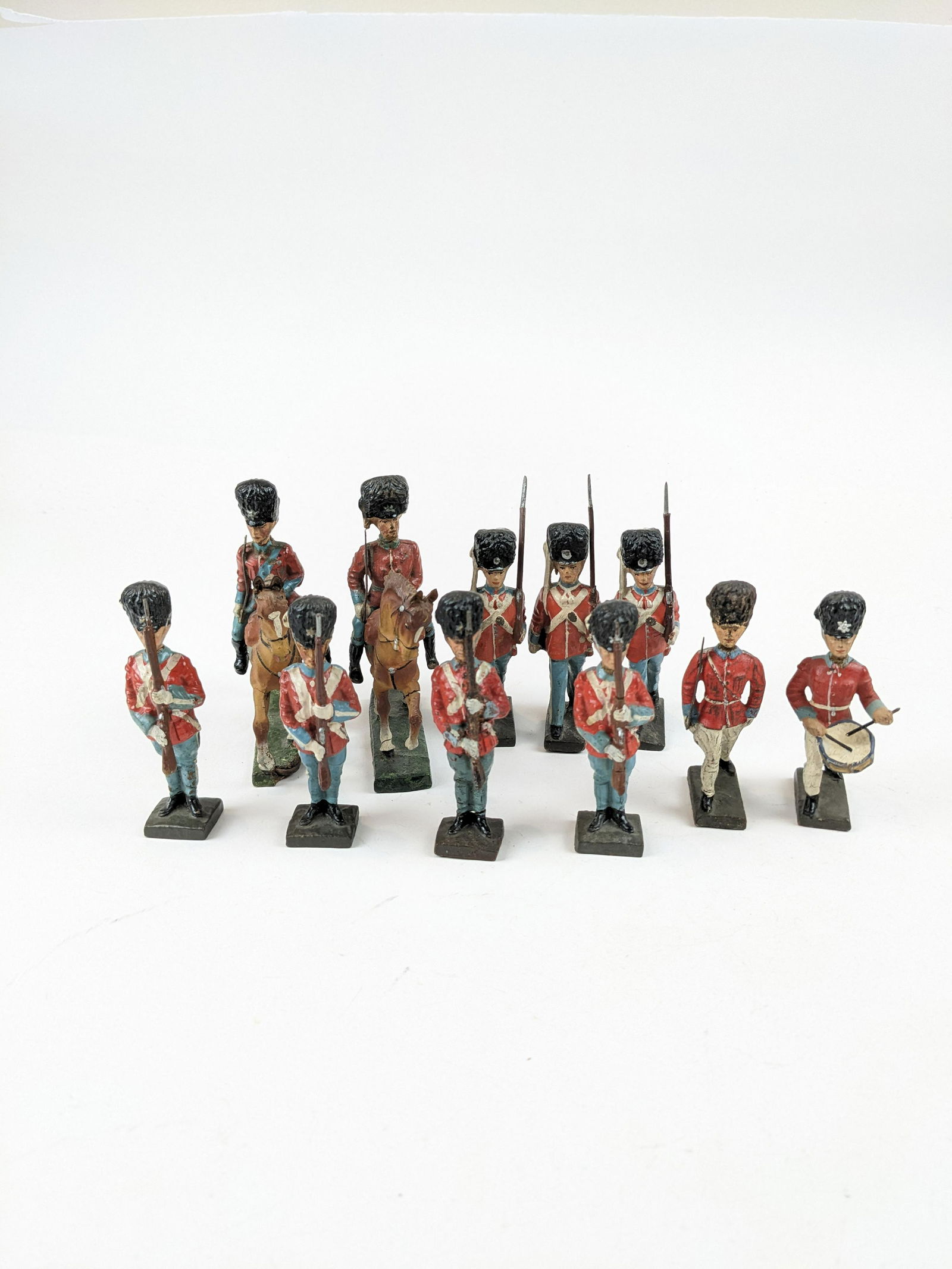 Lineol Danish Guards Mounted & Present Arms (1 of 1)