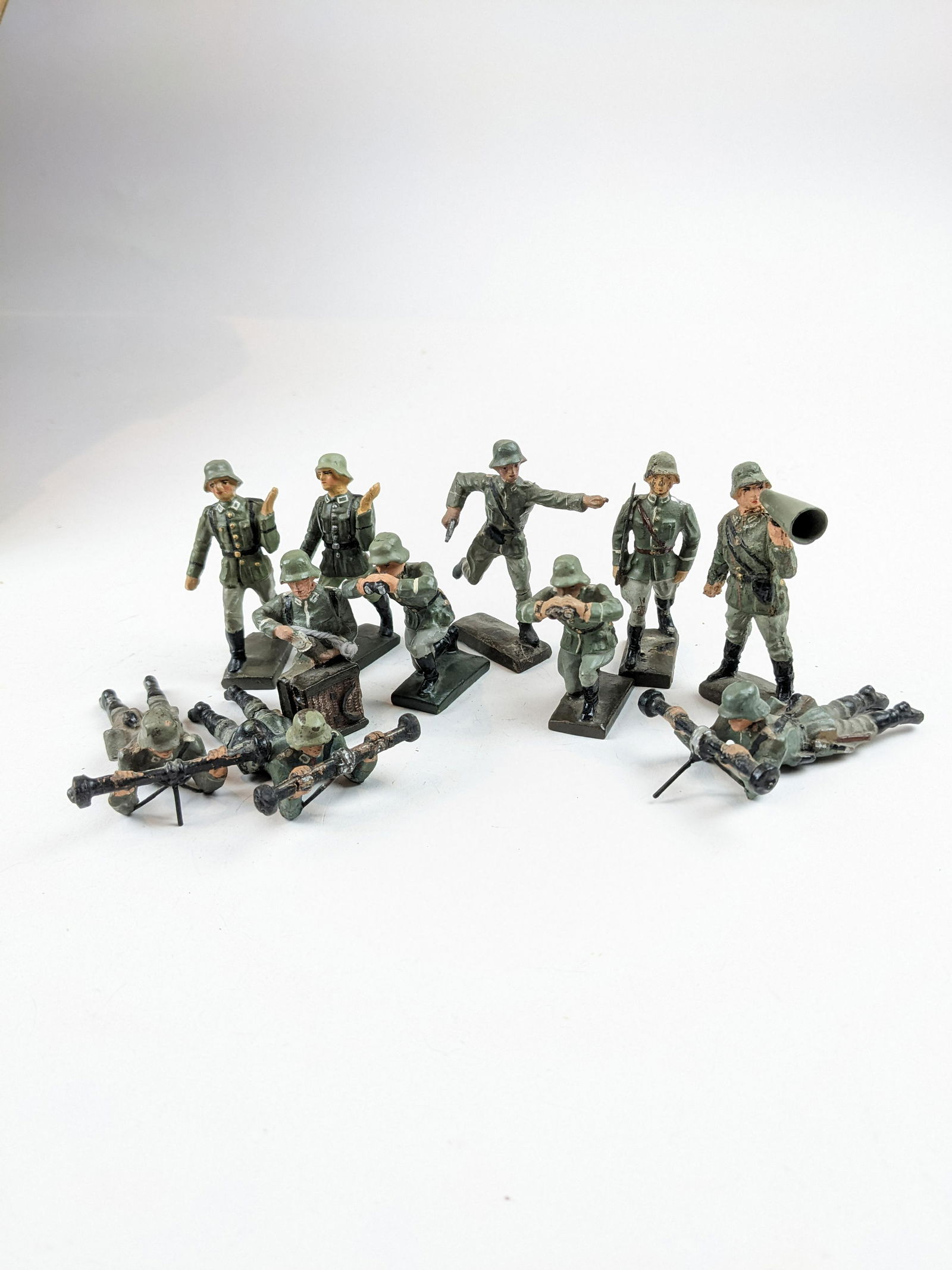 Lineol Germans  Various Poses (1 of 1)