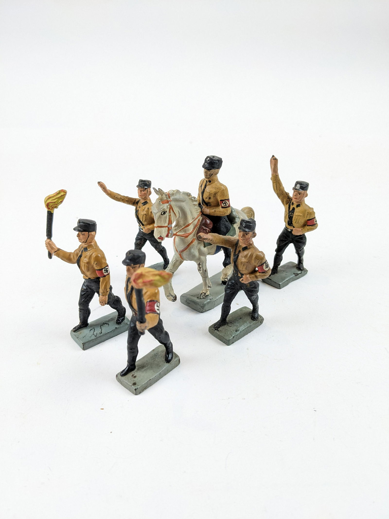 Lineol German SS Marching Saluting (1 of 1)