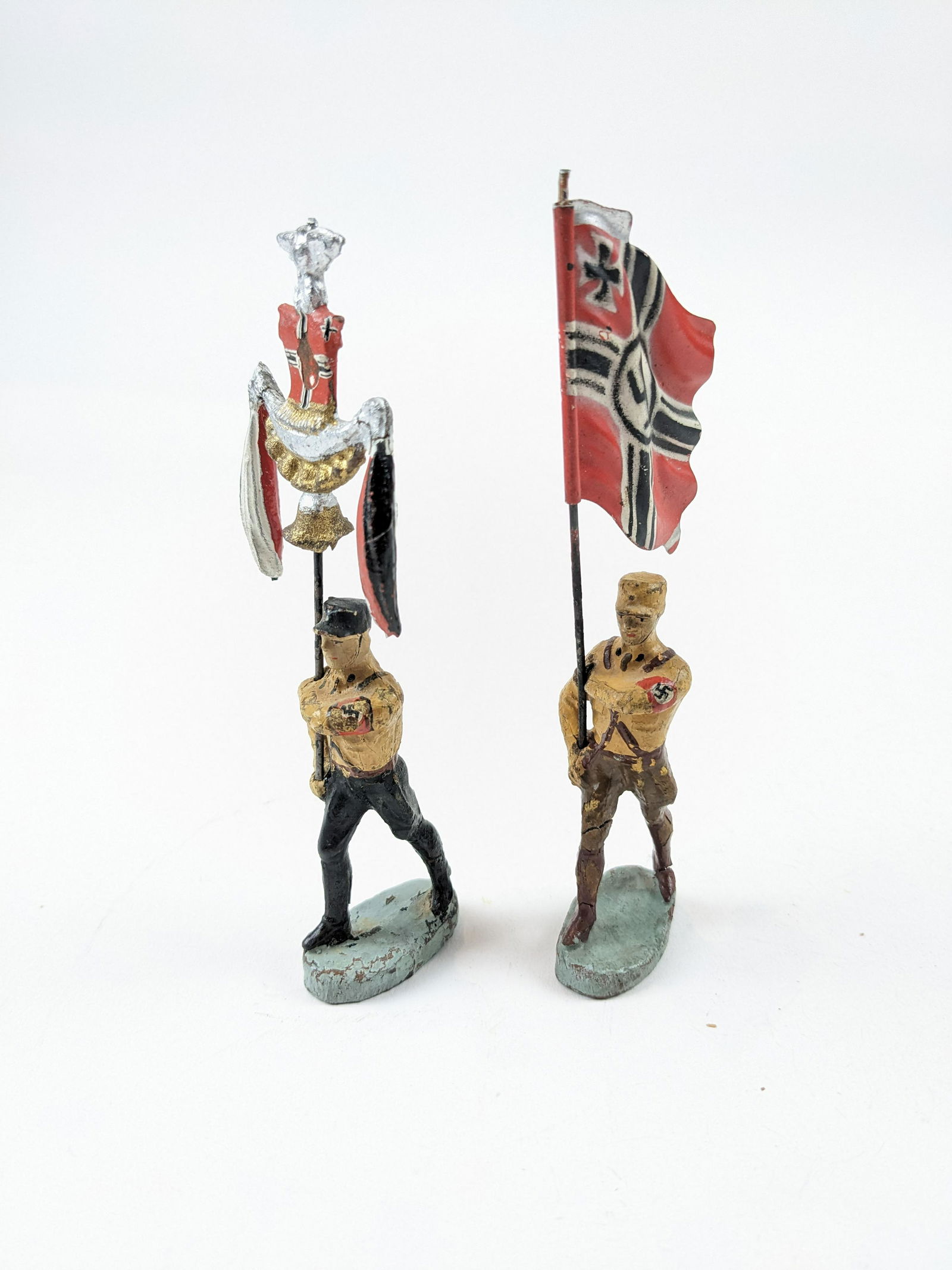 Elastolin German SA Flagbearers (1 of 1)