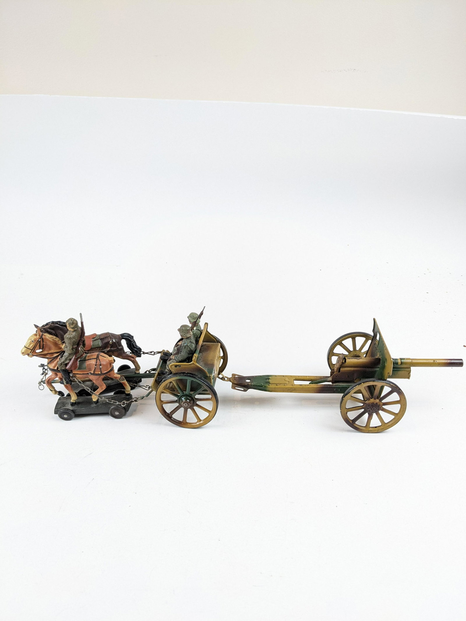 Lineol German Horse-drawn Gun Team Camo: 6 Pieces Condition Good To Very Good