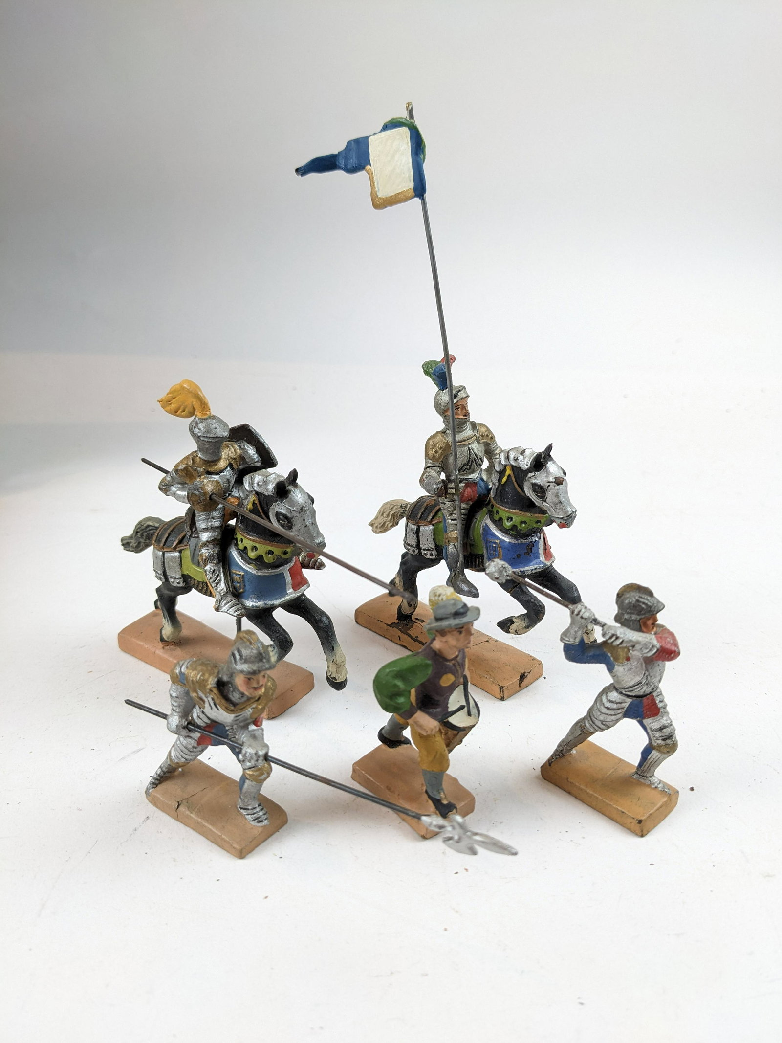 Lineol Knights And Others: 5 Pieces Condition Good (Lots Of Retouch)