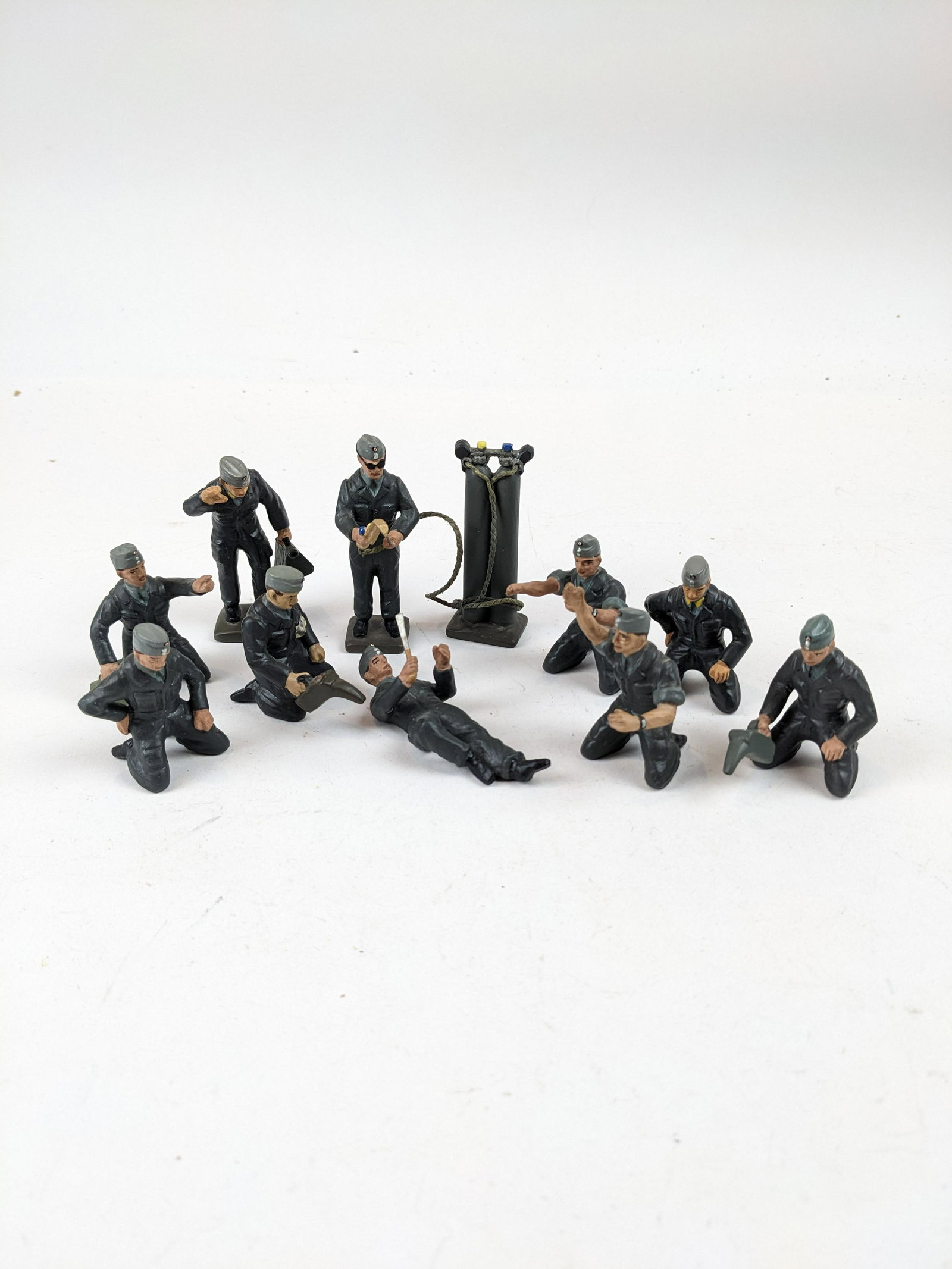 Reiner Krock German Tank Maintenance: 10 pieces Condition Excellent