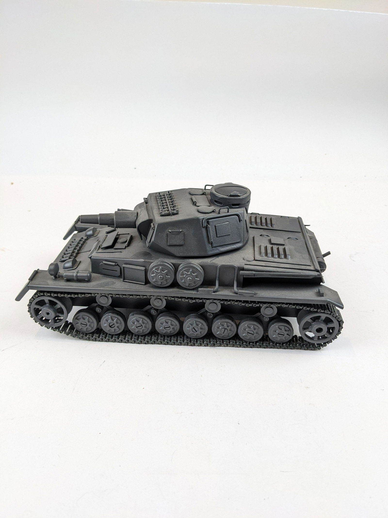 Unknown Maker German Tank Metal 6x9 (1 of 1)