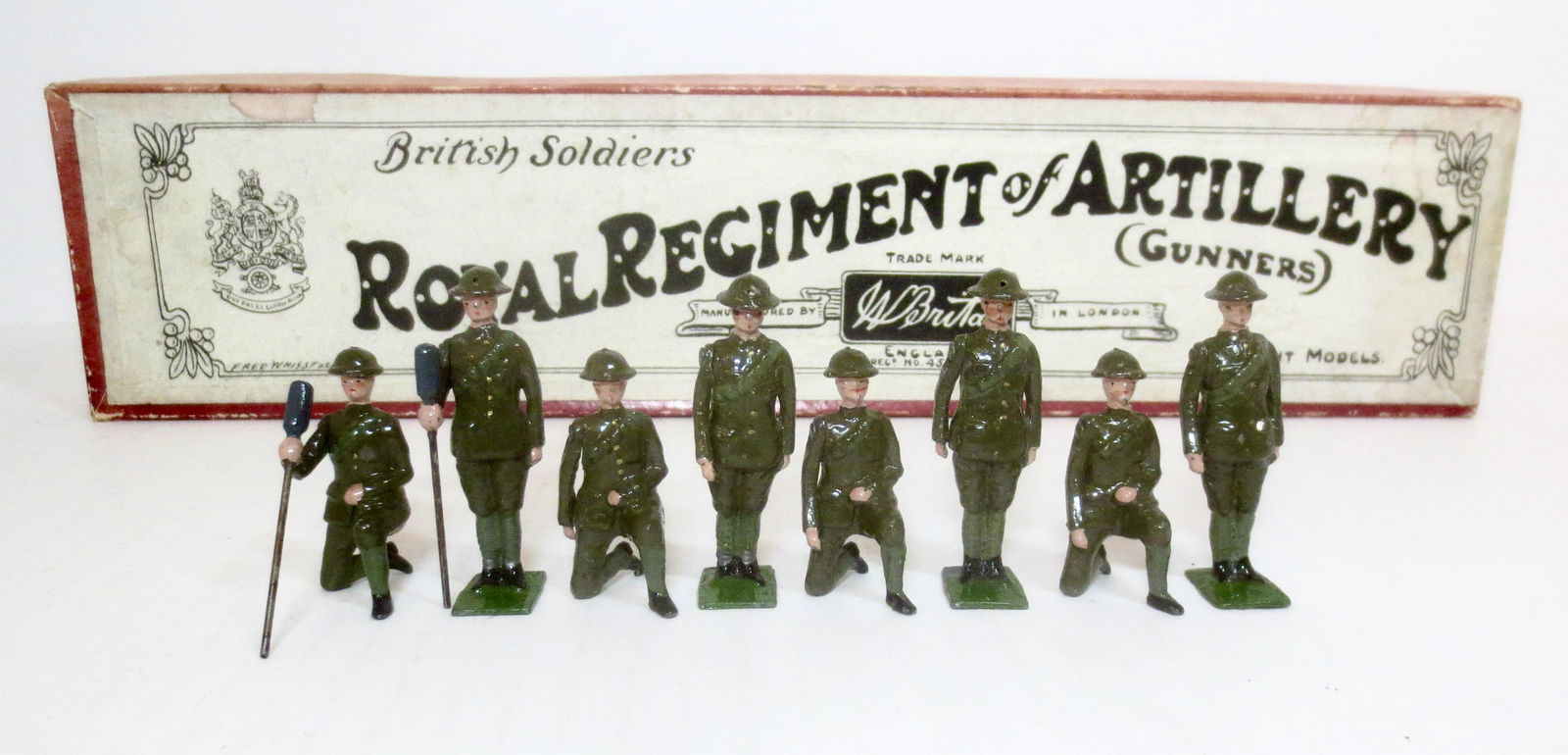 Britains Set #313 Royal Artillery Gunners (1 of 1)