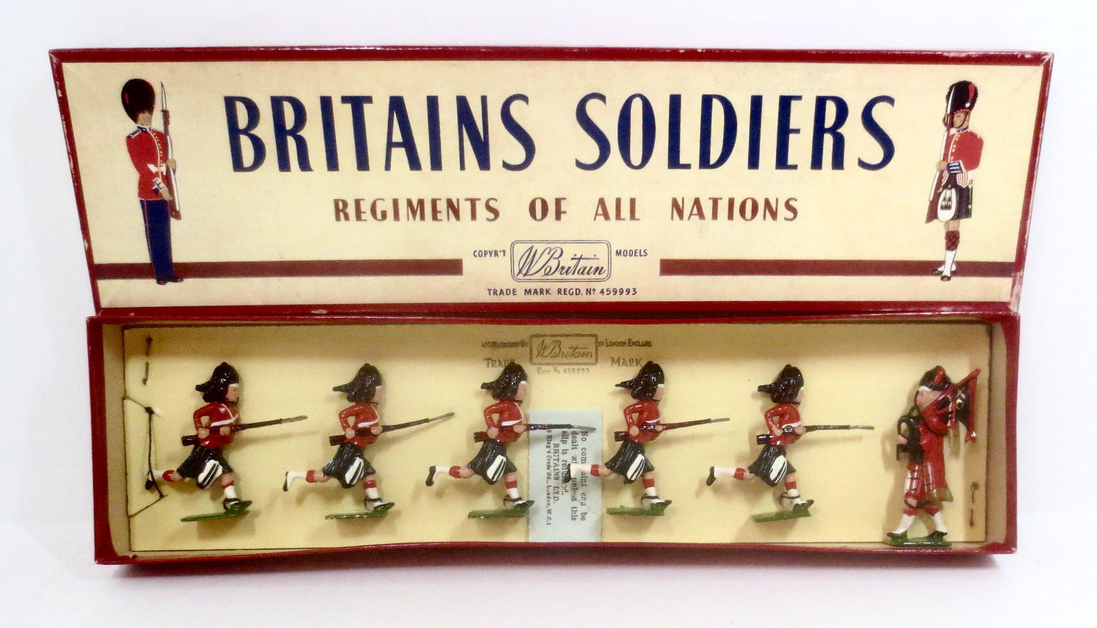 Britains #11 The Black Watch Charging (1 of 1)