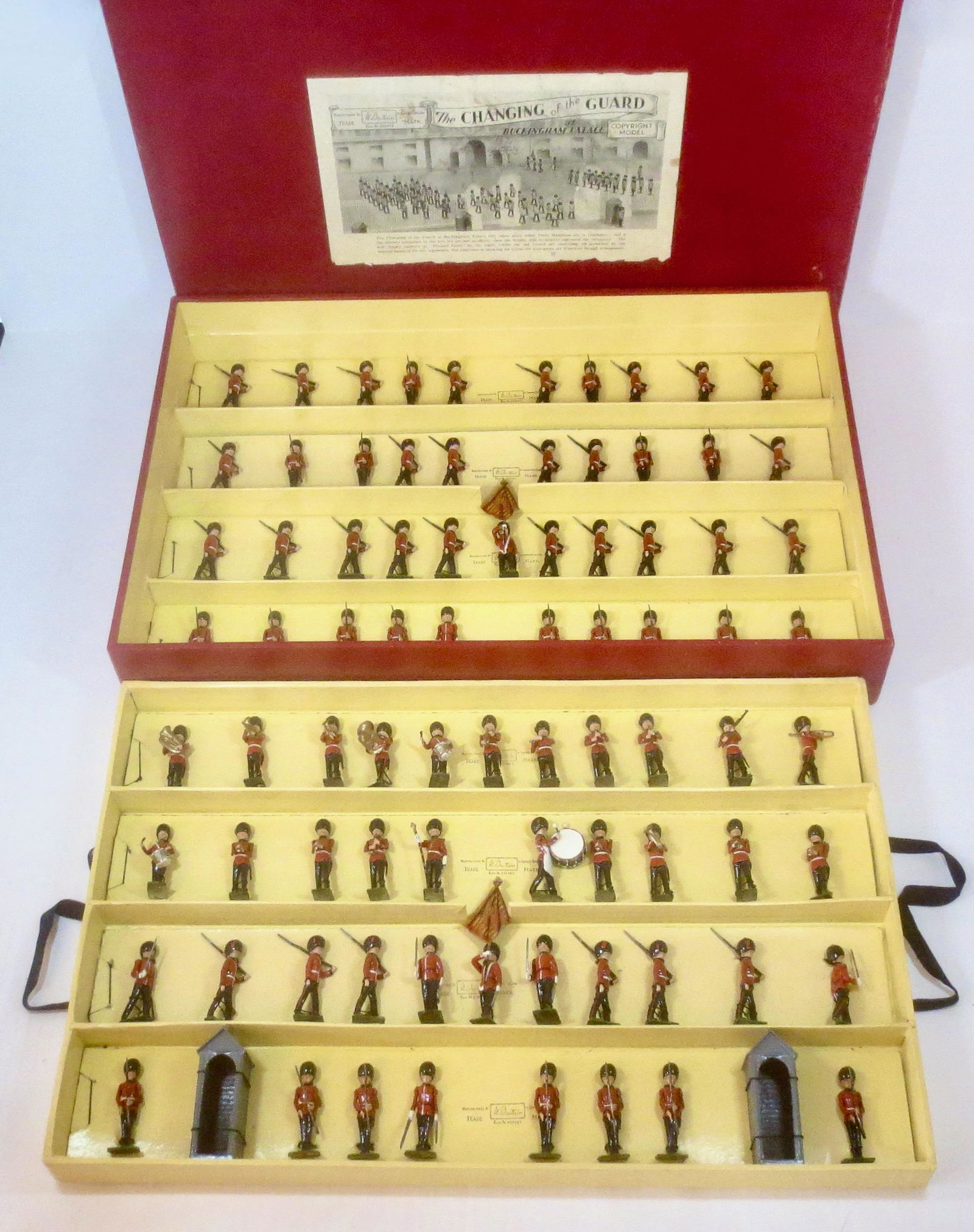 Britains #1555 The Changing of the Guard (1 of 1)